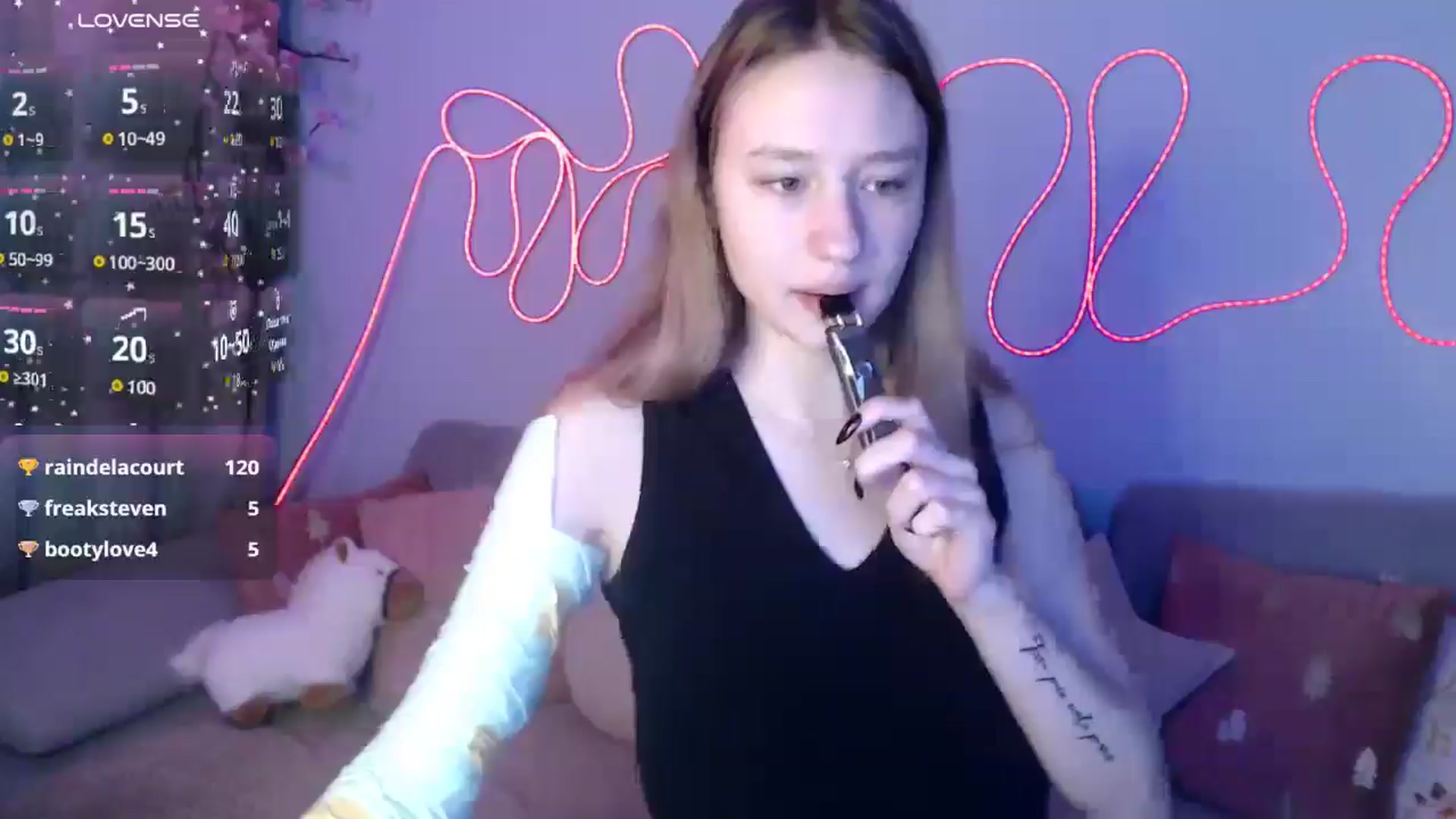 Gallery image thumbnail from NicolePax's myfreecams stream on, 12/22/2025, 09:52 image 8 of 20