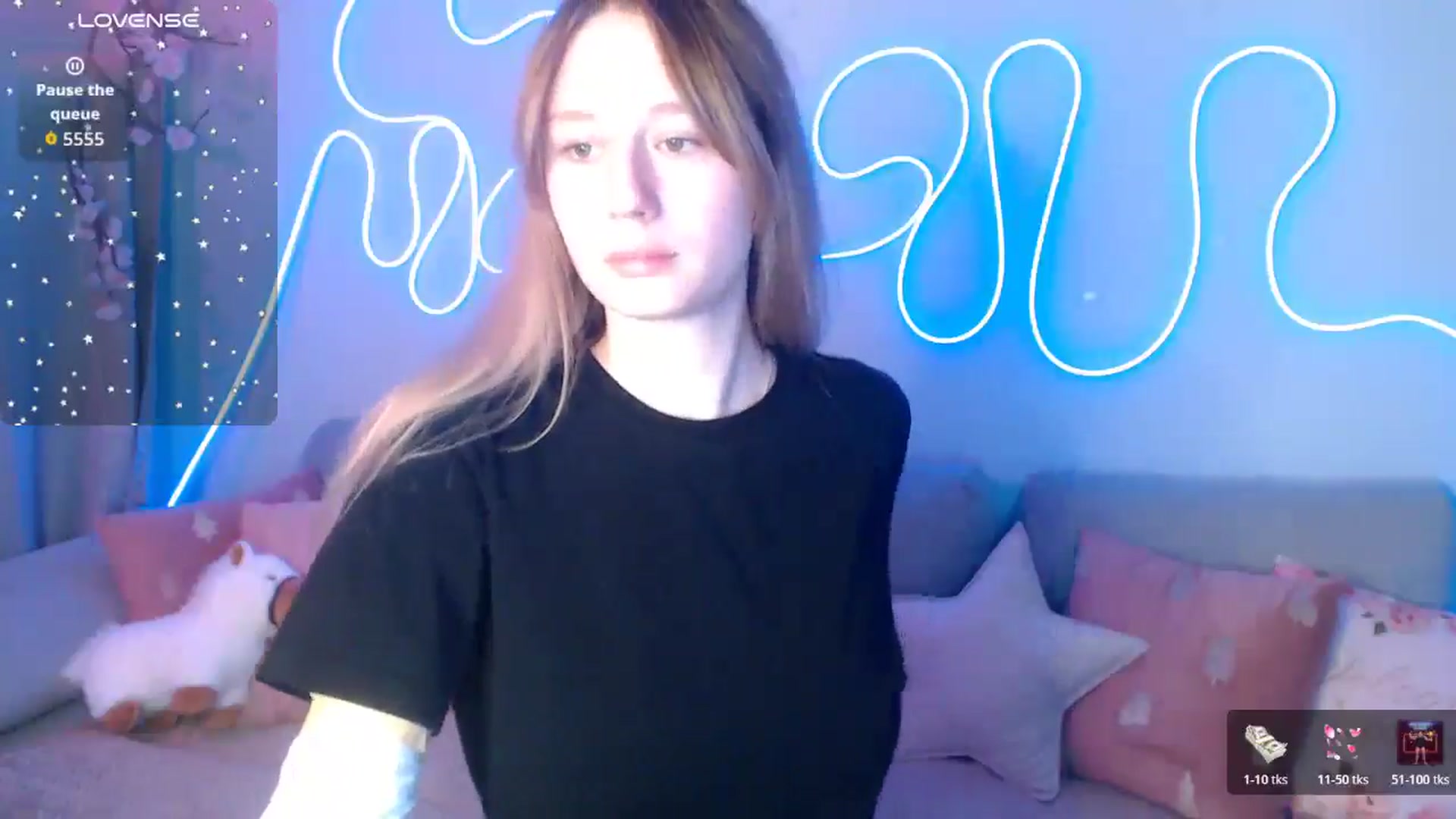 Gallery image thumbnail from NicolePax's myfreecams stream on, 12/23/2025, 09:40 image 2 of 20