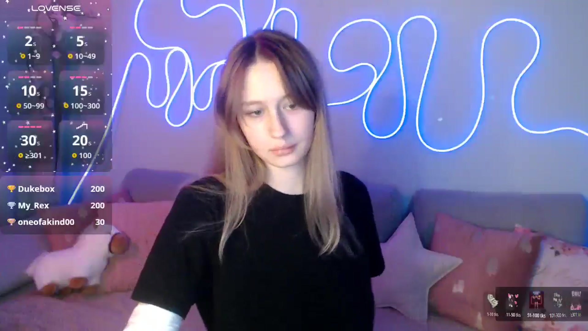 Gallery image thumbnail from NicolePax's myfreecams stream on, 12/23/2025, 10:46 image 3 of 20