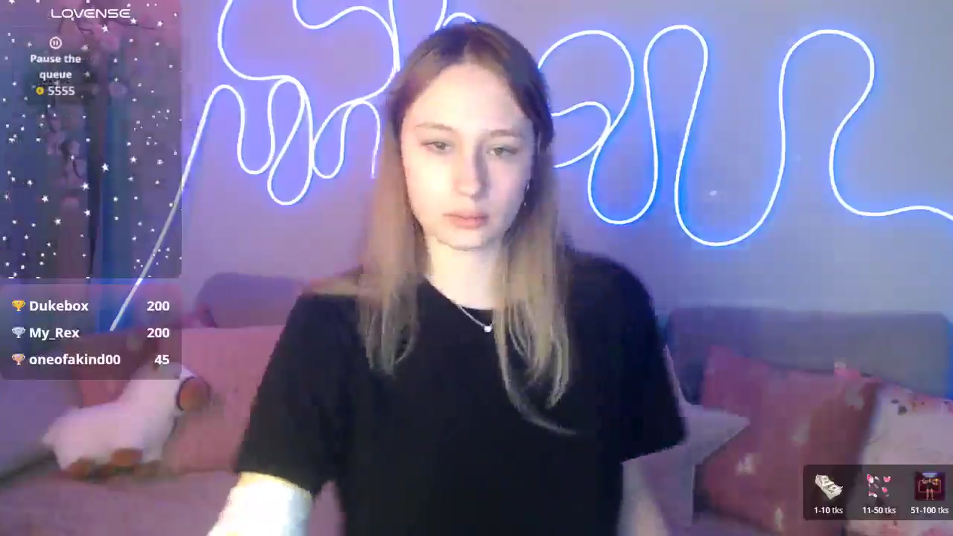 Gallery image thumbnail from NicolePax's myfreecams stream on, 12/23/2025, 10:46 image 8 of 20
