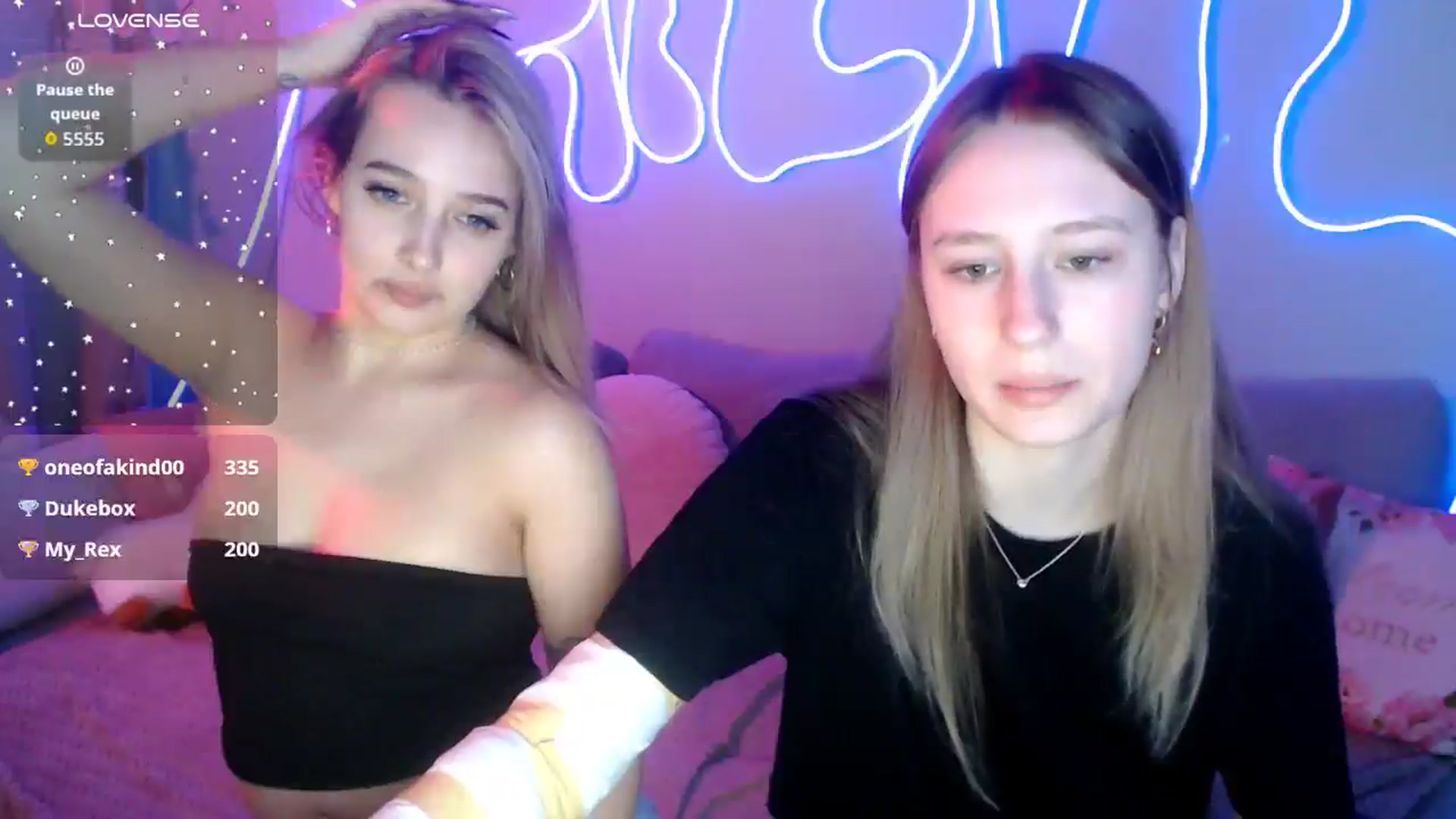 Gallery image thumbnail from NicolePax's myfreecams stream on, 12/23/2025, 11:07 image 8 of 20