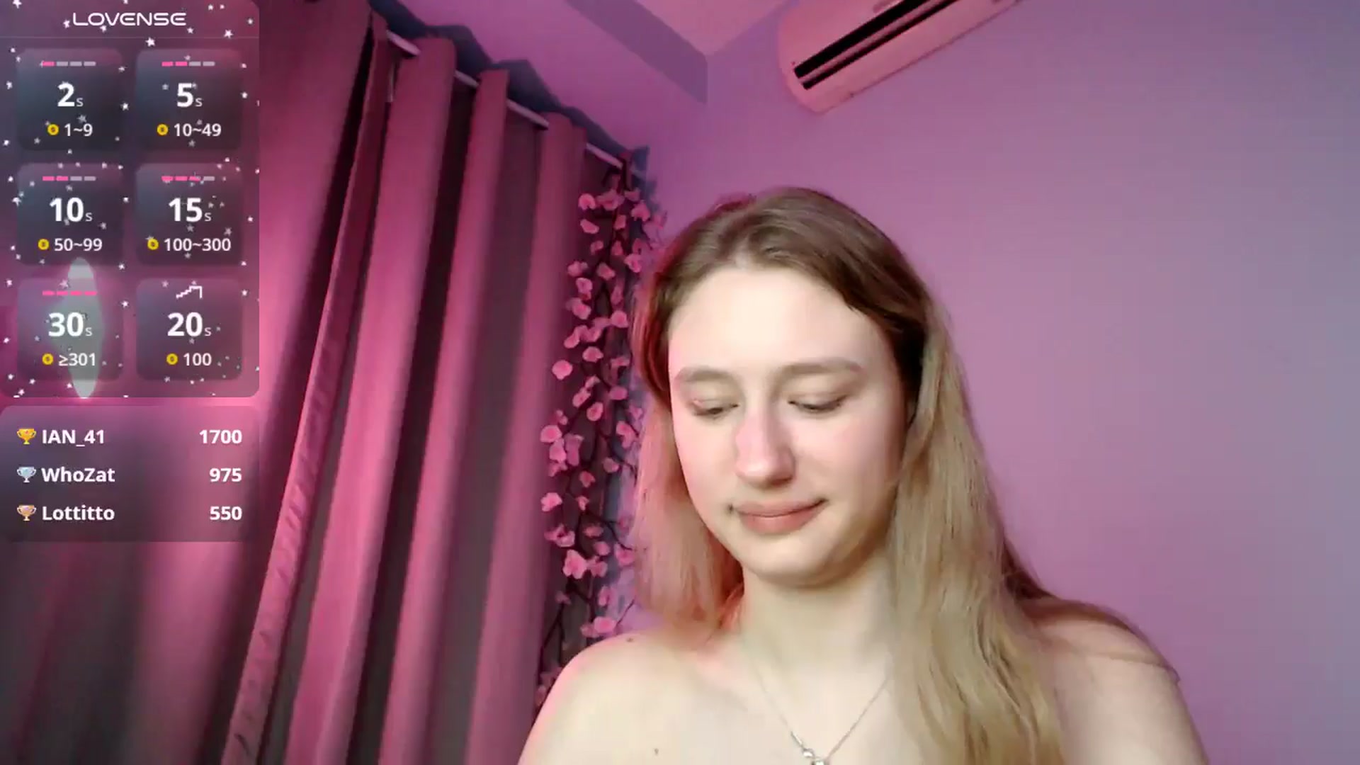 Gallery image thumbnail from NicolePax's myfreecams stream on, 12/26/2025, 14:53 image 5 of 20