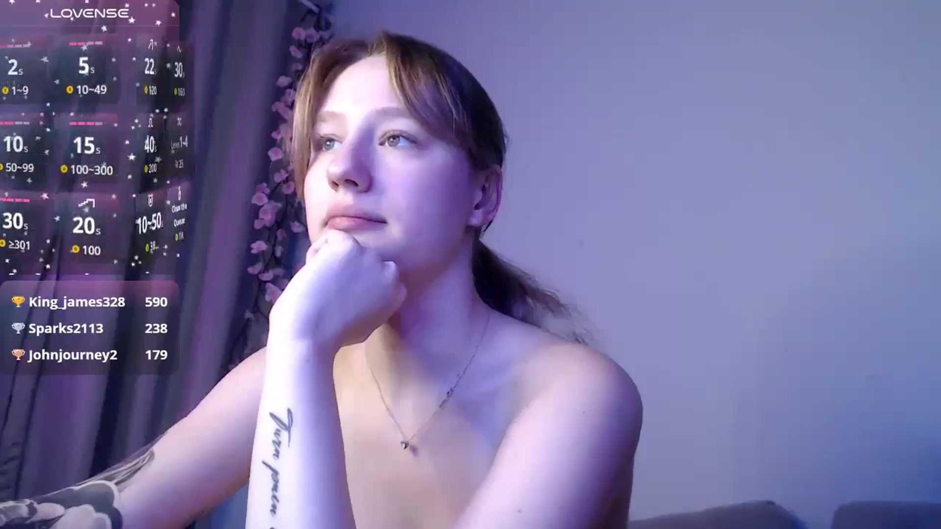 Gallery image thumbnail from NicolePax's myfreecams stream on, 01/03/2026, 14:30 image 16 of 20