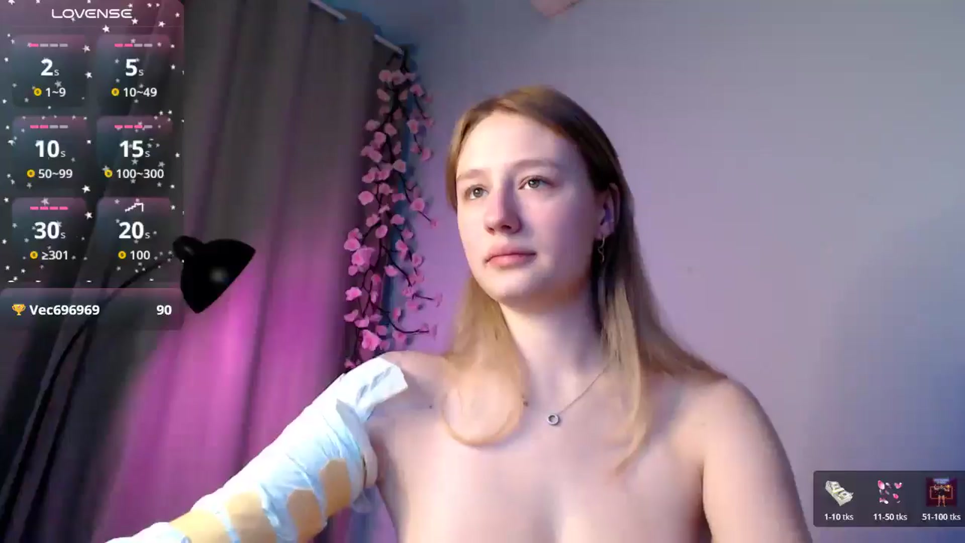 Gallery image thumbnail from NicolePax's myfreecams stream on, 01/17/2026, 13:38 image 4 of 20