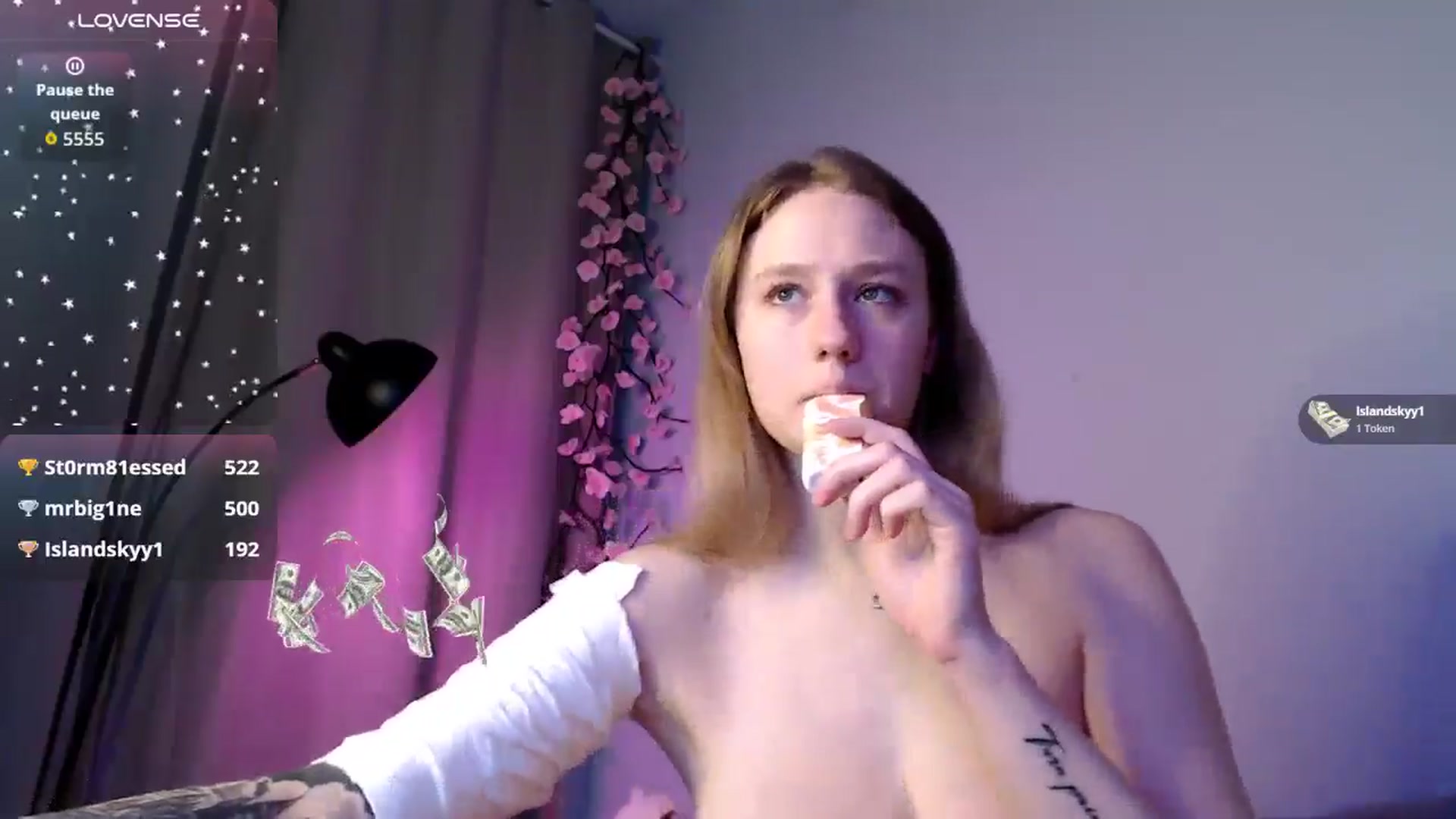 Gallery image thumbnail from NicolePax's myfreecams stream on, 01/20/2026, 14:23 image 16 of 20