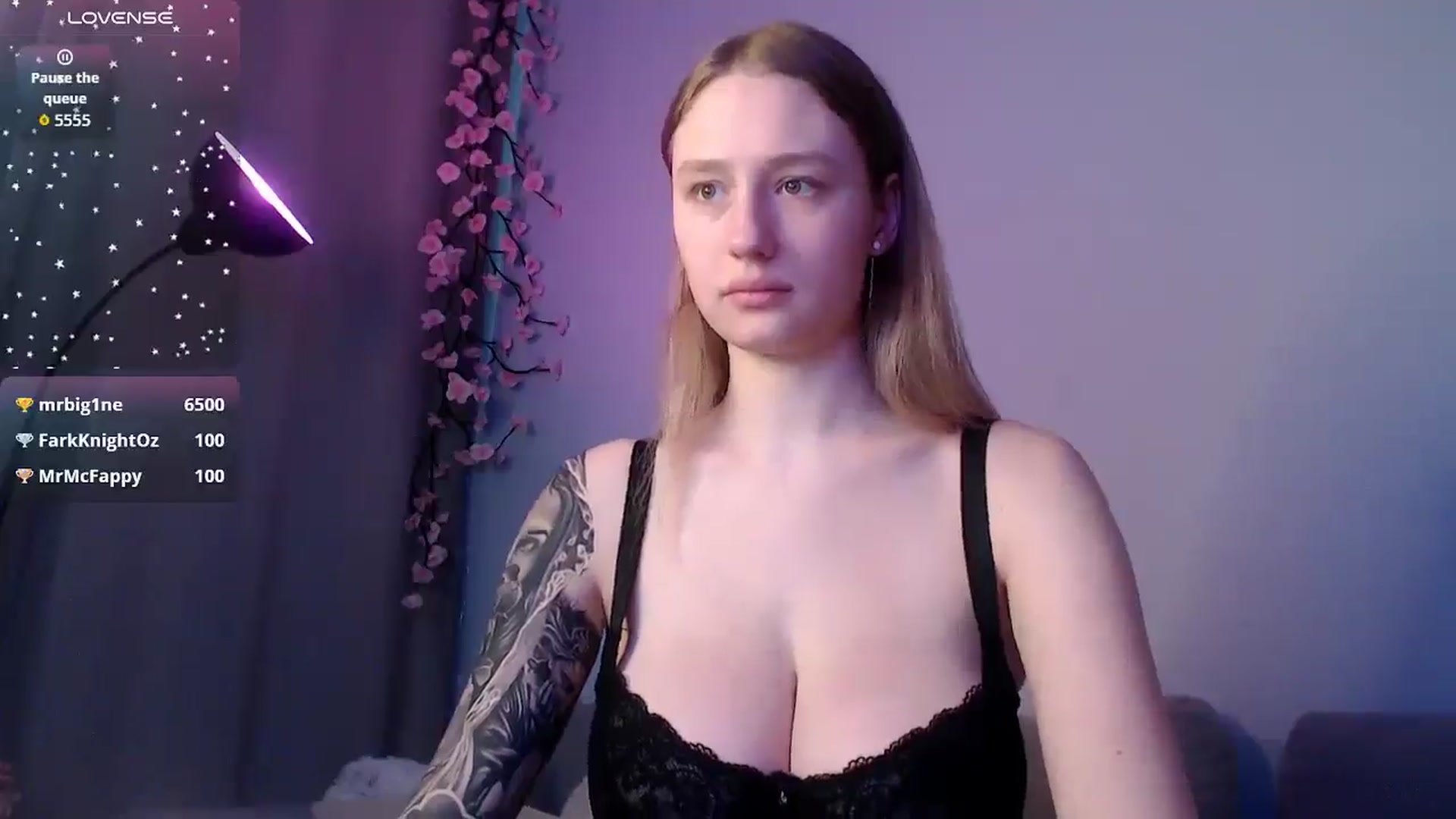 Gallery image thumbnail from NicolePax's myfreecams stream on, 03/09/2026, 12:11 image 17 of 20