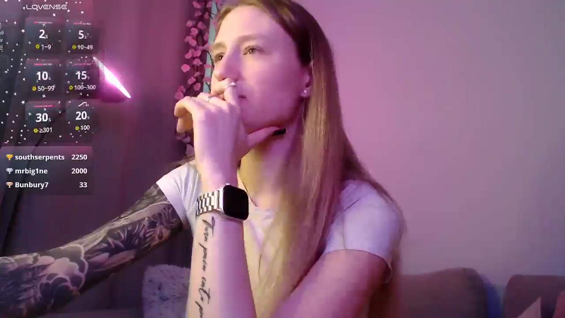 Gallery image thumbnail from NicolePax's myfreecams stream on, 03/10/2026, 11:31 image 14 of 20