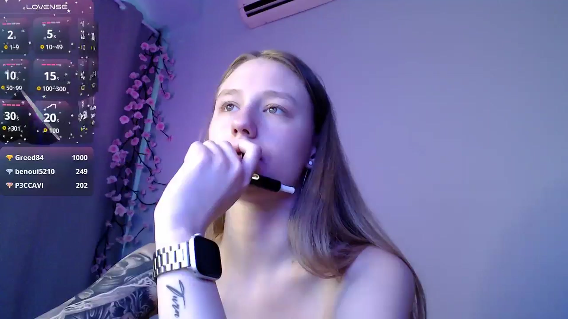 Gallery image thumbnail from NicolePax's myfreecams stream on, 03/11/2026, 13:13 image 13 of 20