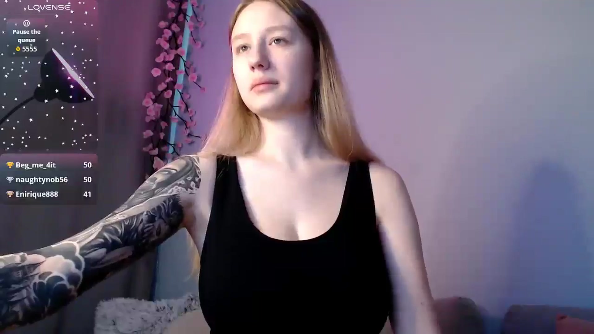 Gallery image thumbnail from NicolePax's myfreecams stream on, 03/13/2026, 10:33 image 9 of 20