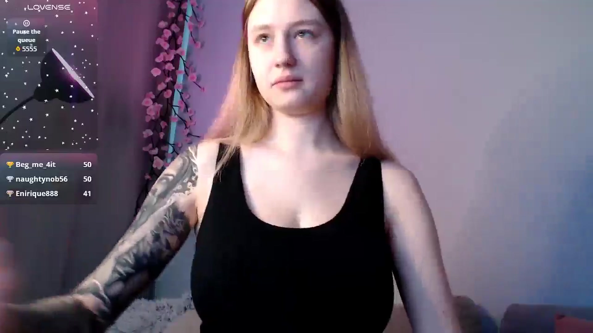Gallery image thumbnail from NicolePax's myfreecams stream on, 03/13/2026, 10:33 image 10 of 20