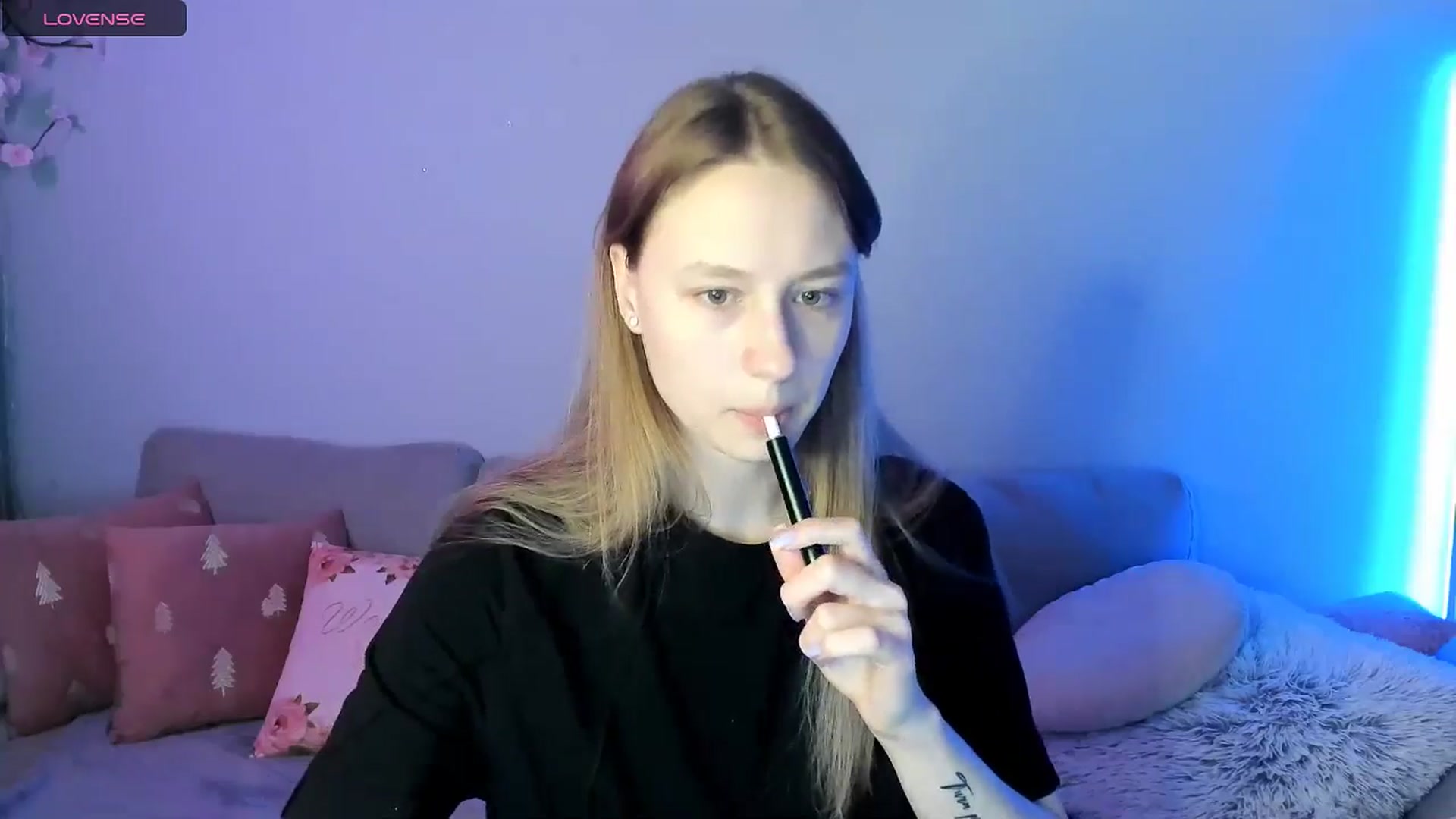 Gallery image thumbnail from NicolePax's myfreecams stream on, 03/24/2026, 18:44 image 12 of 20