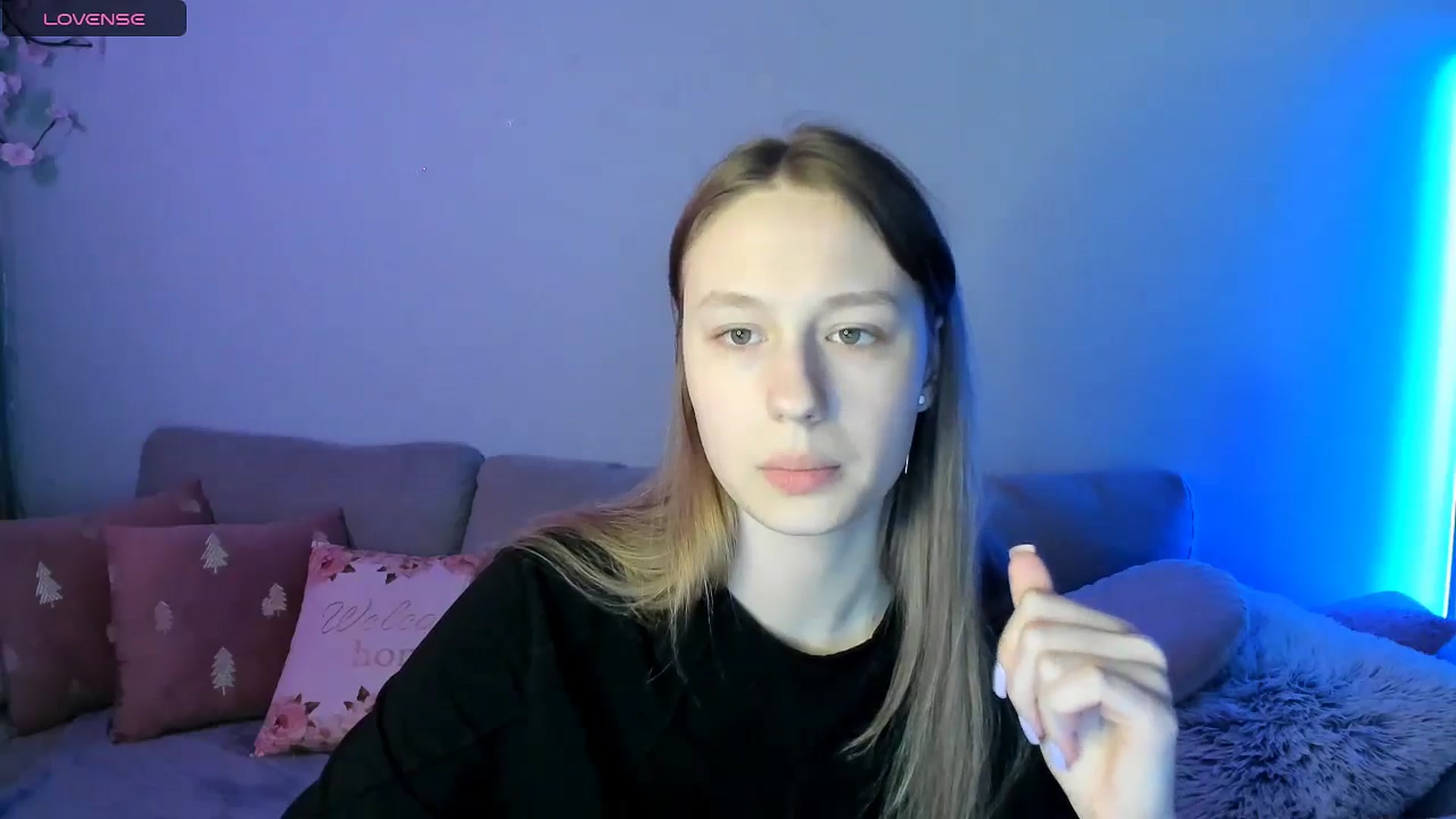 Gallery image thumbnail from NicolePax's myfreecams stream on, 03/24/2026, 18:44 image 7 of 20