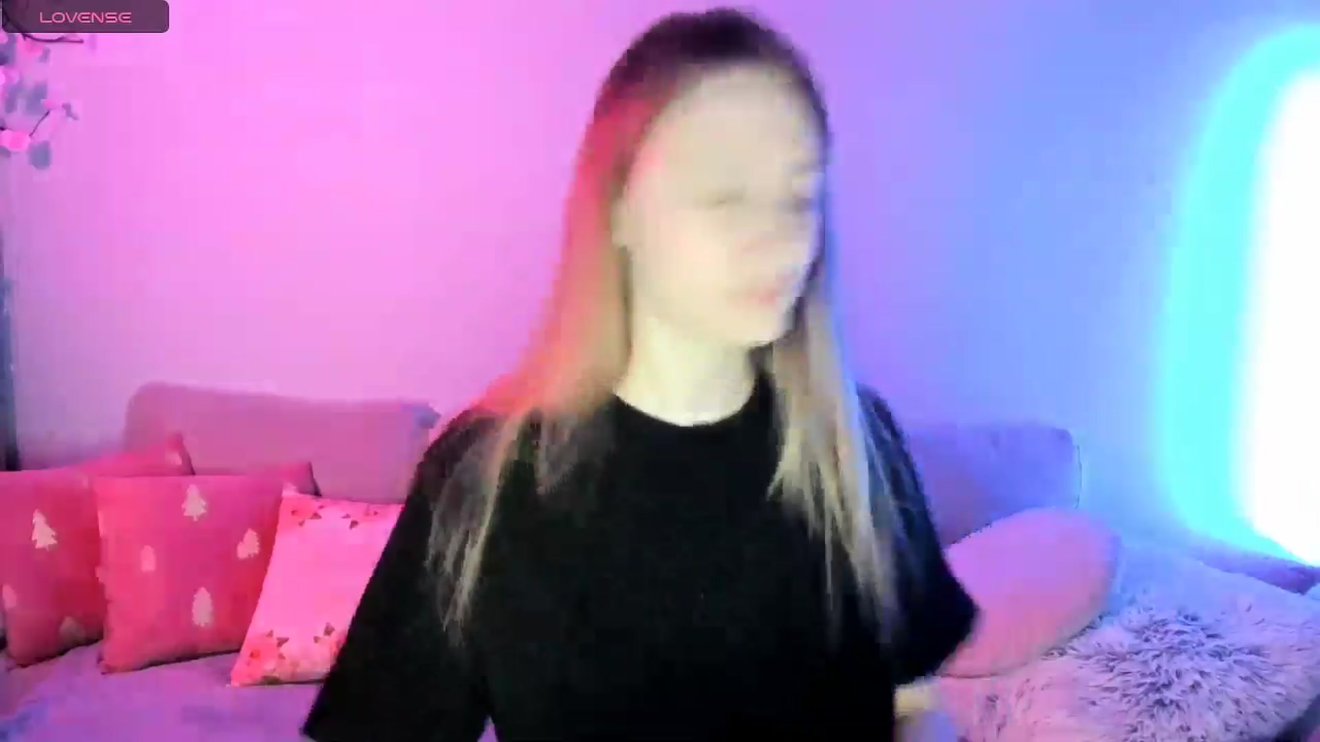 Gallery image thumbnail from NicolePax's myfreecams stream on, 03/24/2026, 18:44 image 19 of 20