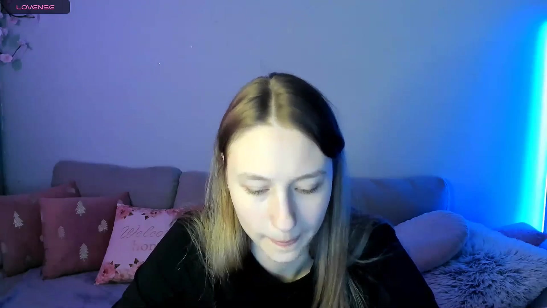 Gallery image thumbnail from NicolePax's myfreecams stream on, 03/24/2026, 18:44 image 9 of 20