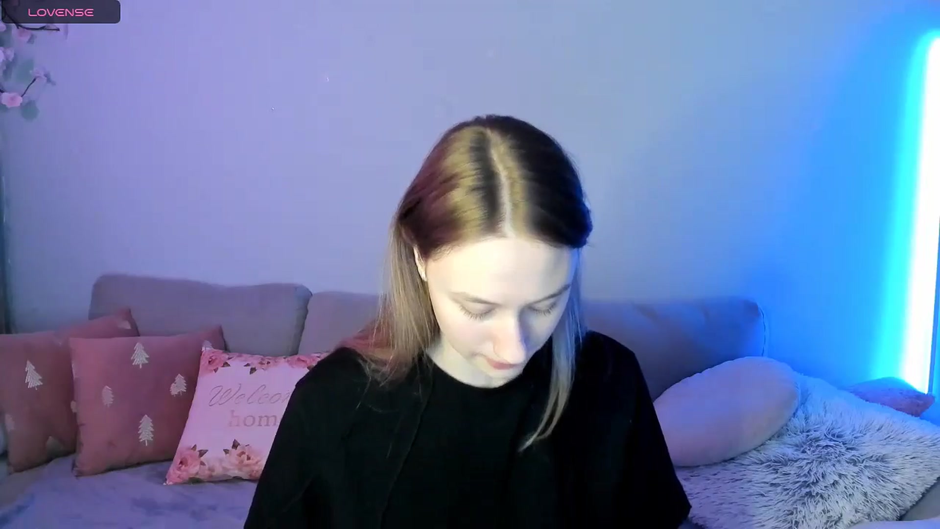 Gallery image thumbnail from NicolePax's myfreecams stream on, 03/24/2026, 18:44 image 2 of 20