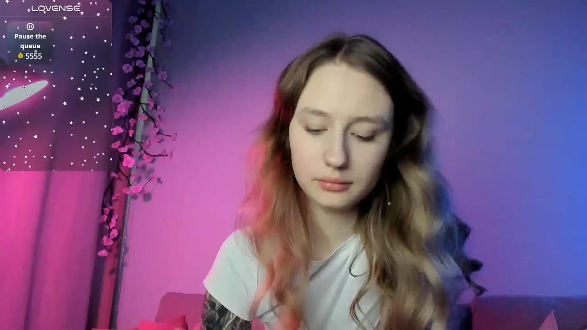 Gallery image thumbnail from NicolePax's myfreecams stream on, 03/30/2026, 10:19 image 13 of 20