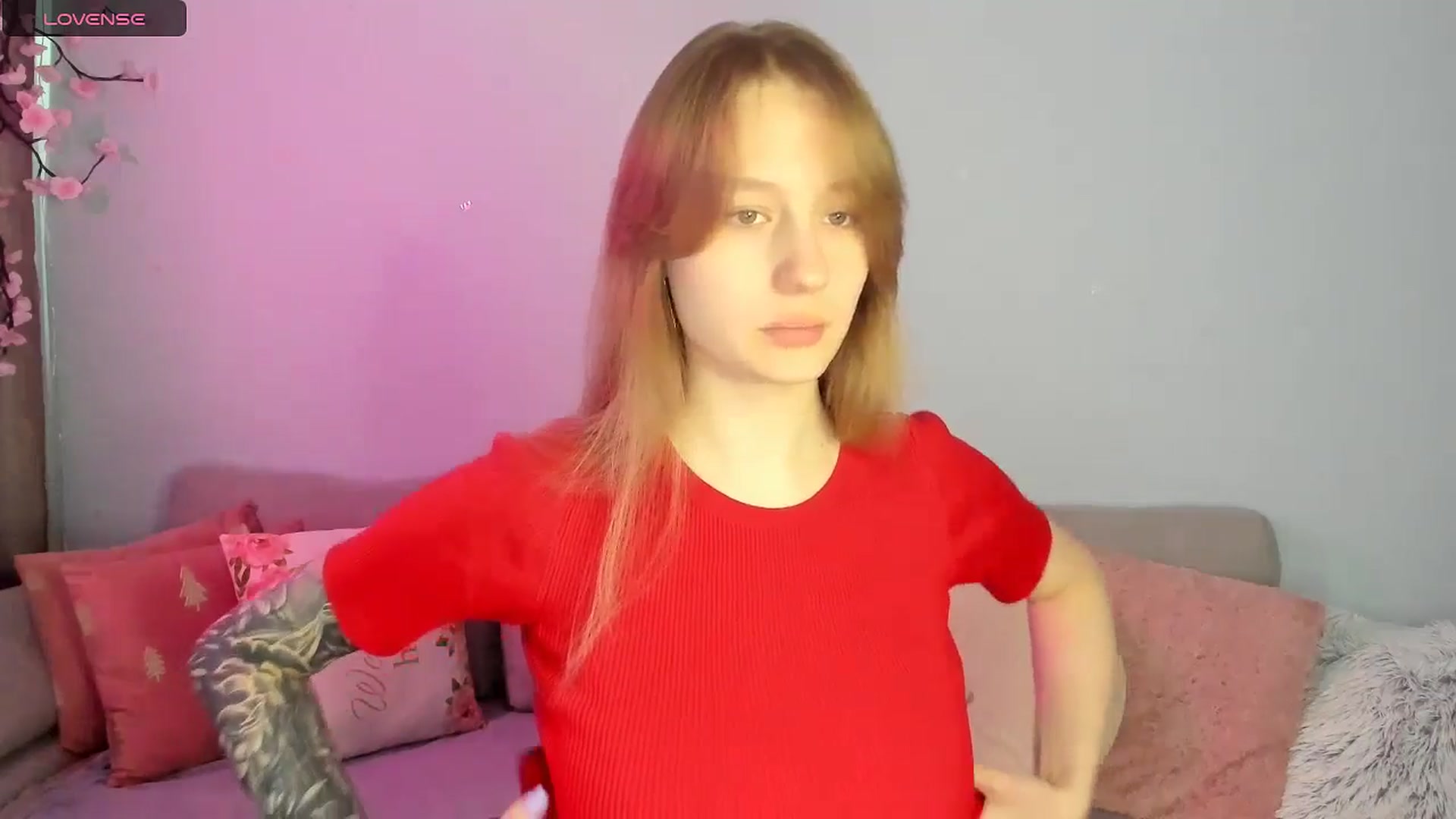 Gallery image thumbnail from NicolePax's myfreecams stream on, 04/07/2026, 08:30 image 4 of 20