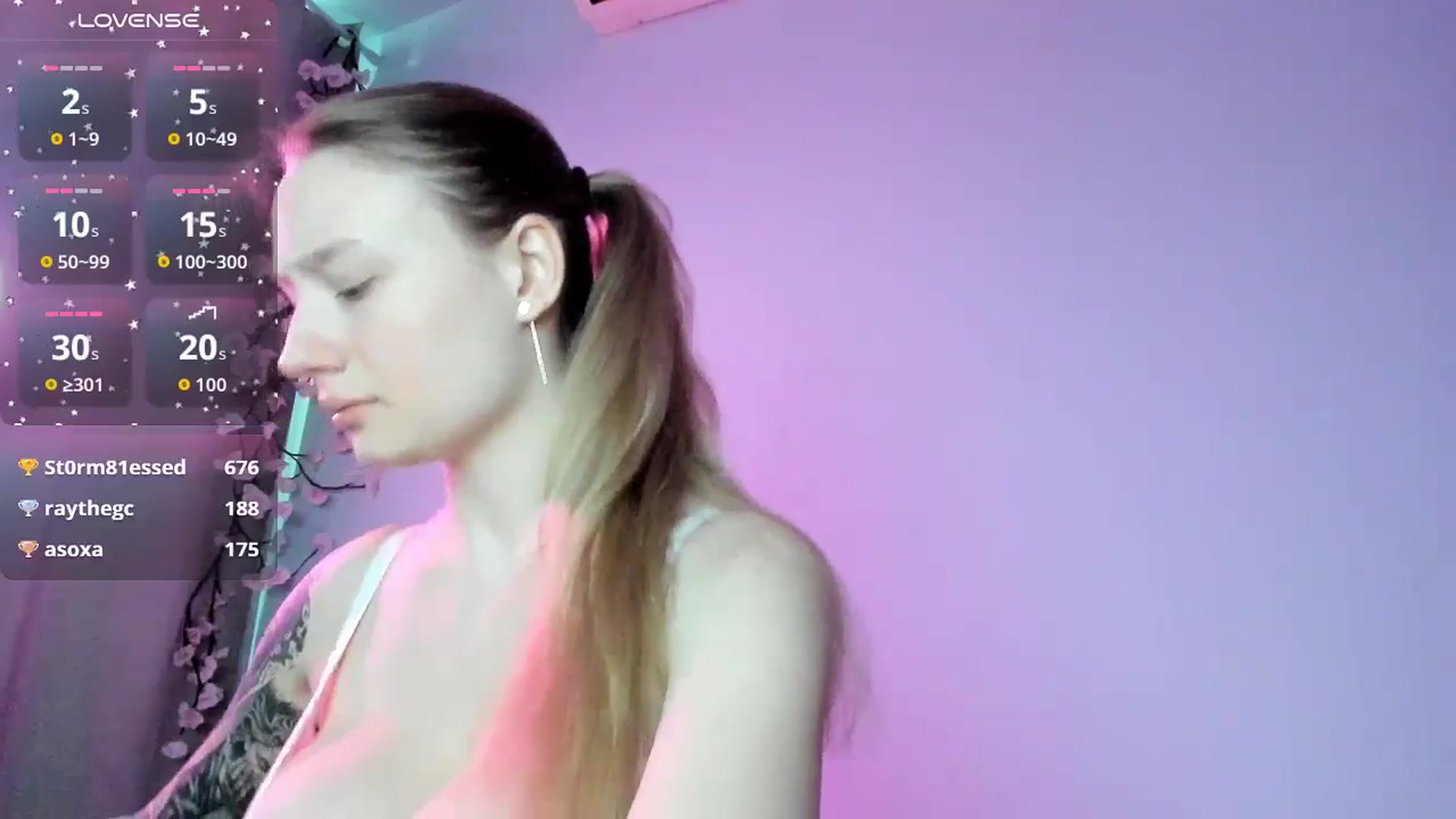 Gallery image thumbnail from NicolePax's myfreecams stream on, 04/08/2026, 10:55 image 11 of 20