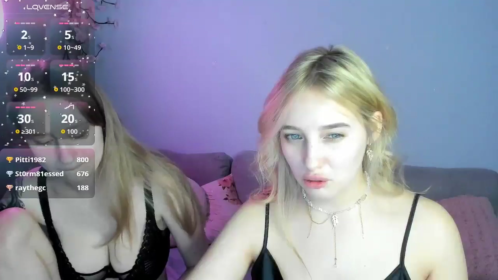 Gallery image thumbnail from NicolePax's myfreecams stream on, 04/08/2026, 13:32 image 16 of 20