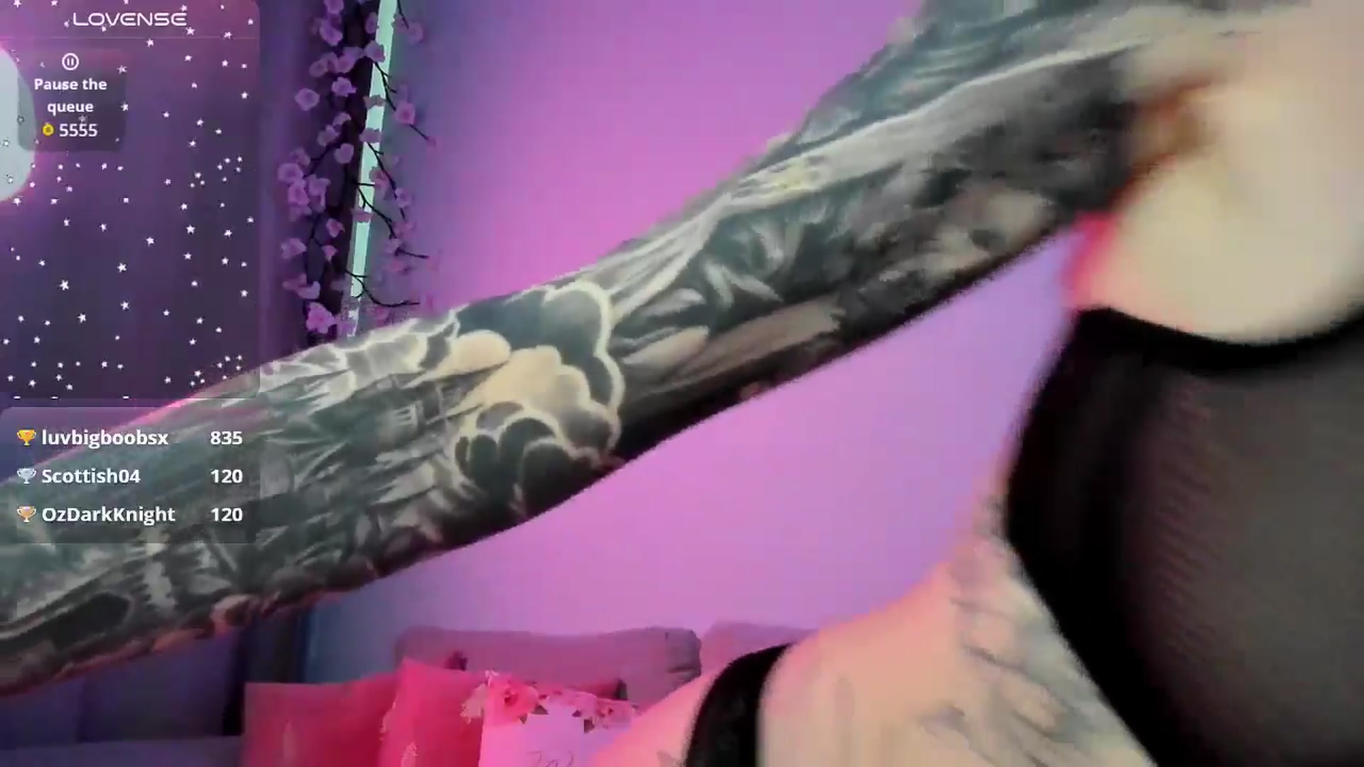 Gallery image thumbnail from NicolePax's myfreecams stream on, 04/21/2026, 11:18 image 15 of 20