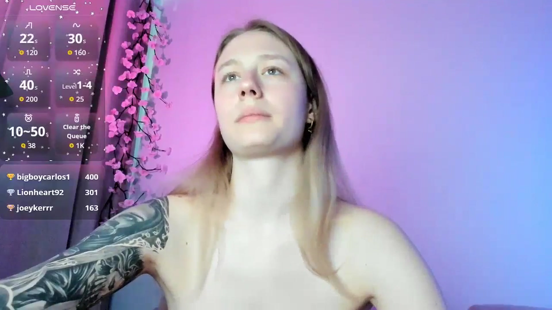 Gallery image thumbnail from NicolePax's myfreecams stream on, 05/05/2026, 11:06 image 2 of 20