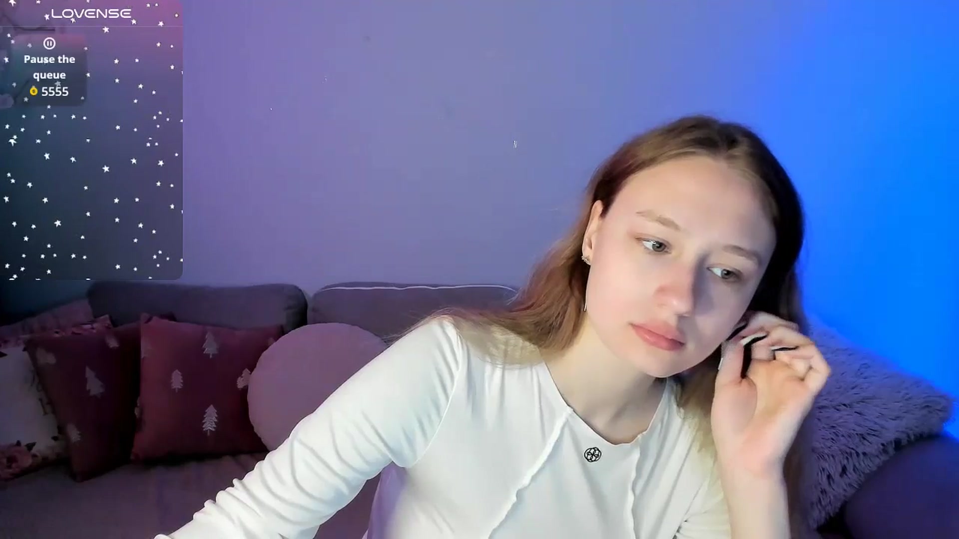 Gallery image thumbnail from NicolePax's myfreecams stream on, 05/10/2026, 08:32 image 2 of 20