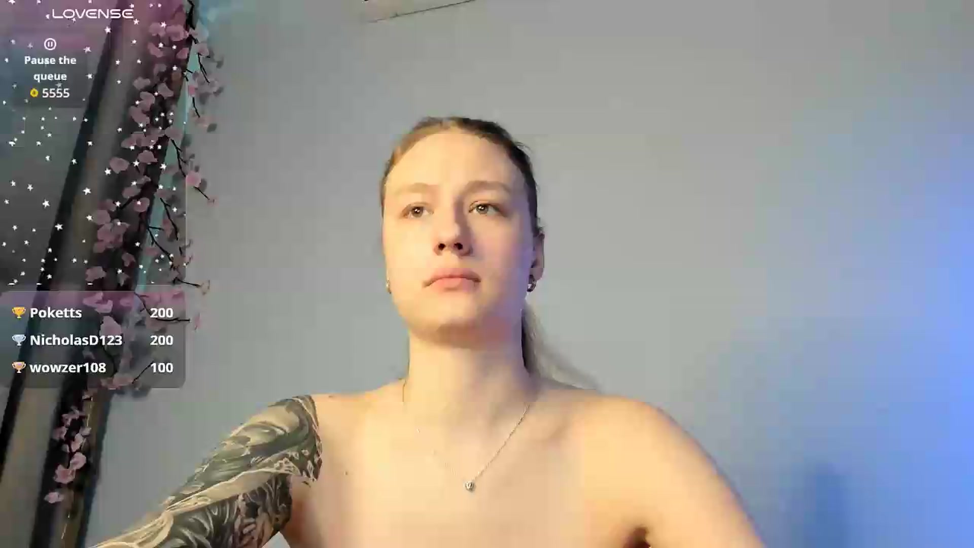 Gallery image thumbnail from NicolePax's myfreecams stream on, 05/19/2026, 11:04 image 6 of 20