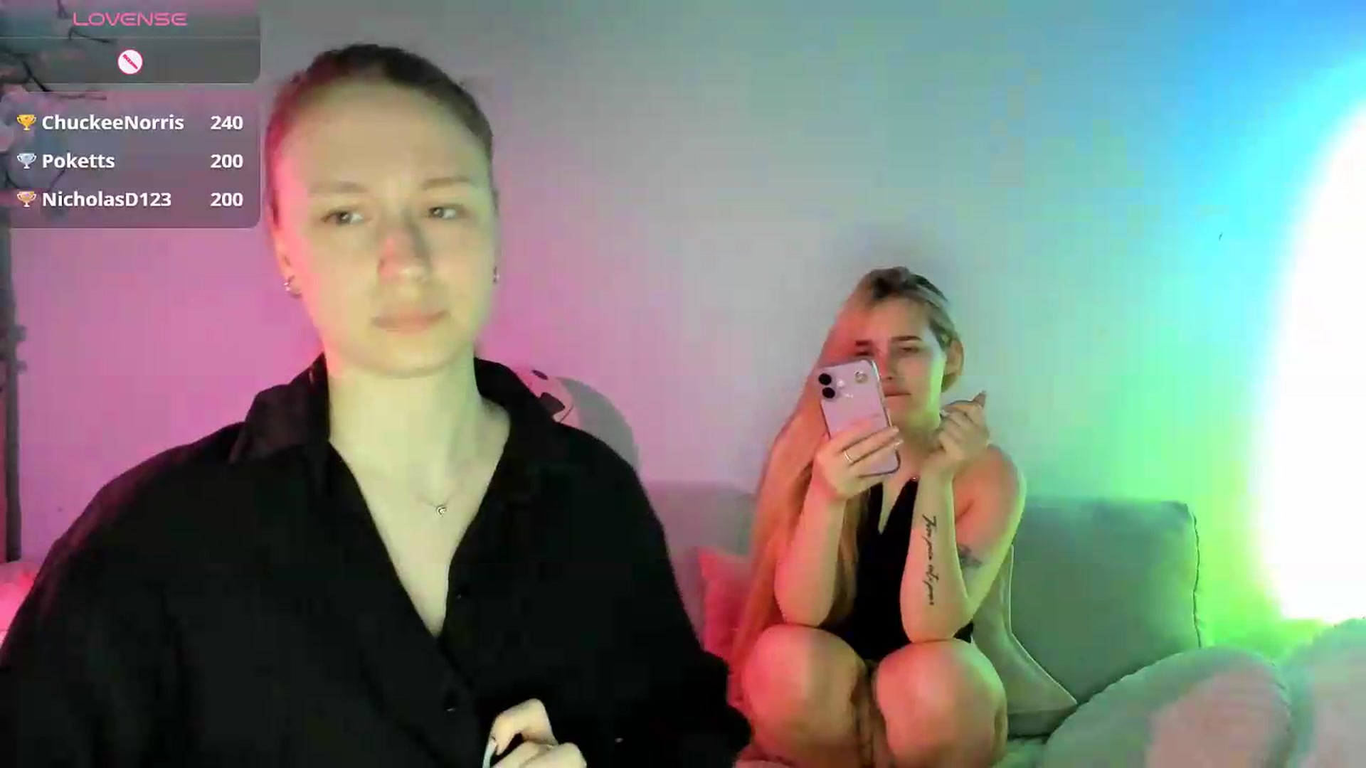 Gallery image thumbnail from NicolePax's myfreecams stream on, 05/19/2026, 19:57 image 19 of 20
