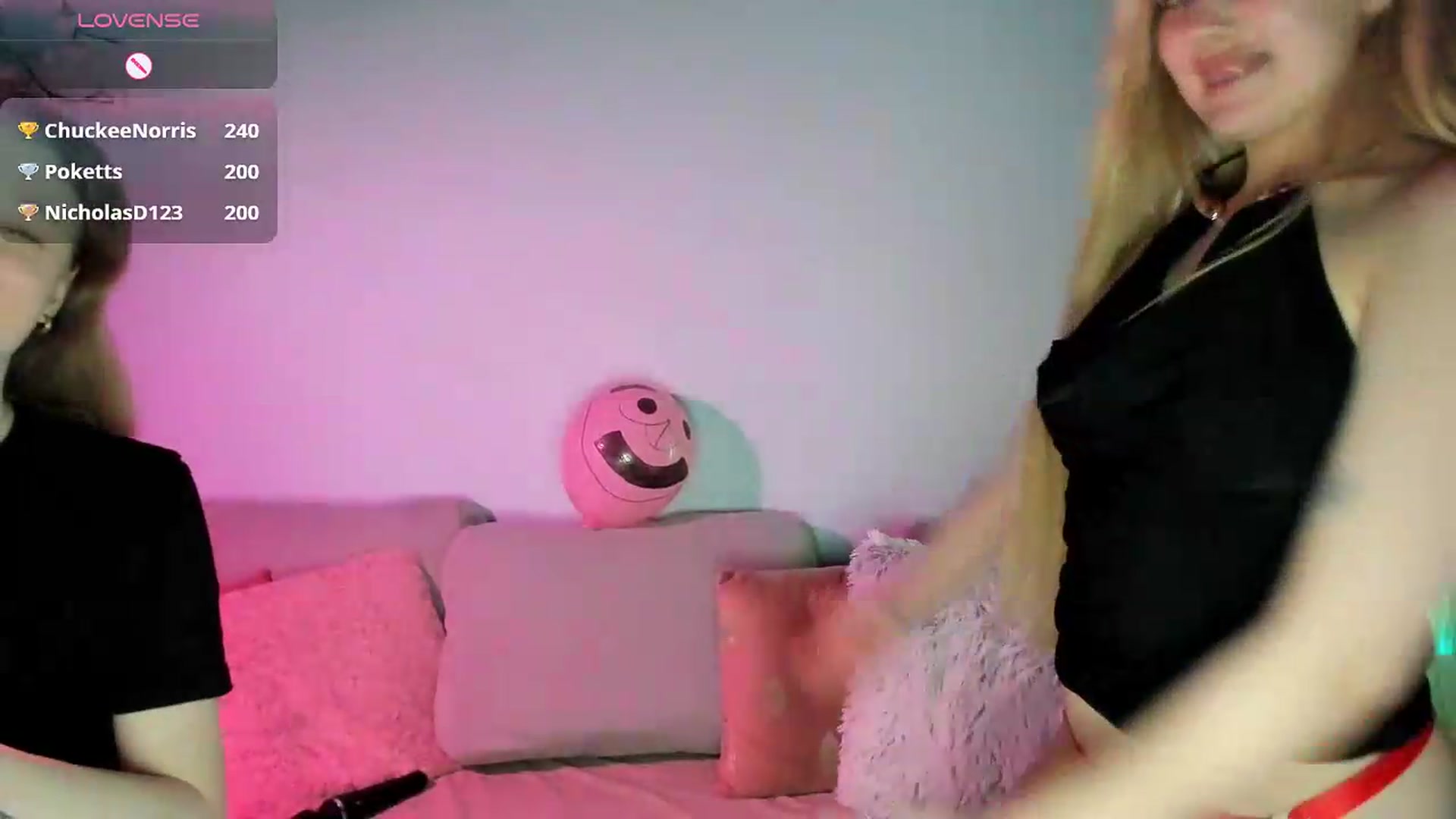 Gallery image thumbnail from NicolePax's myfreecams stream on, 05/19/2026, 19:57 image 7 of 20