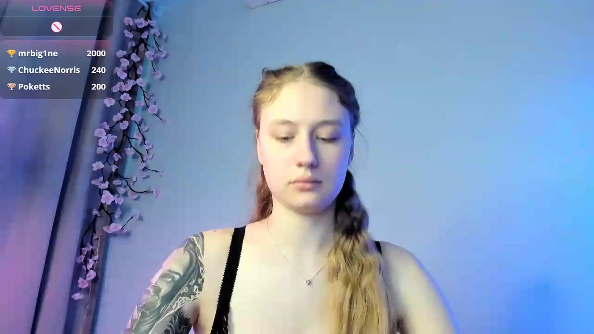 Gallery image thumbnail from NicolePax's myfreecams stream on, 05/20/2026, 13:09 image 16 of 20