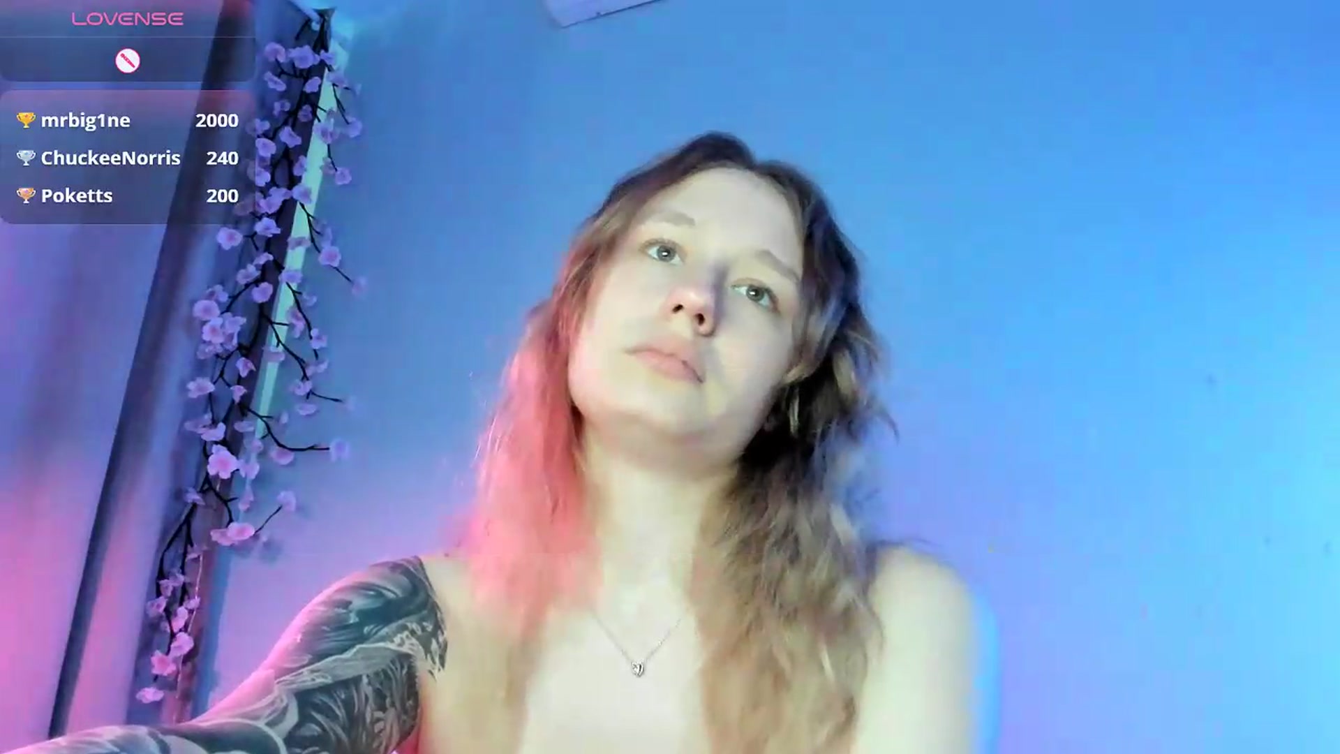Gallery image thumbnail from NicolePax's myfreecams stream on, 05/20/2026, 13:39 image 3 of 20