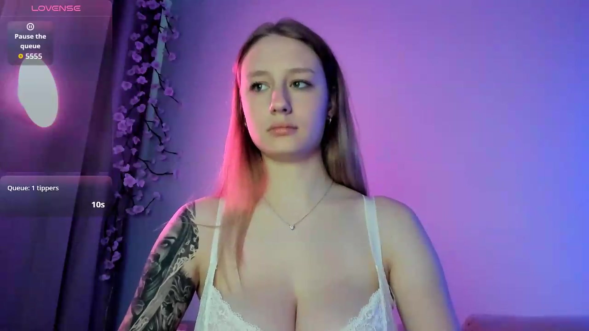 Gallery image thumbnail from NicolePax's myfreecams stream on, 05/27/2026, 14:00 image 4 of 20
