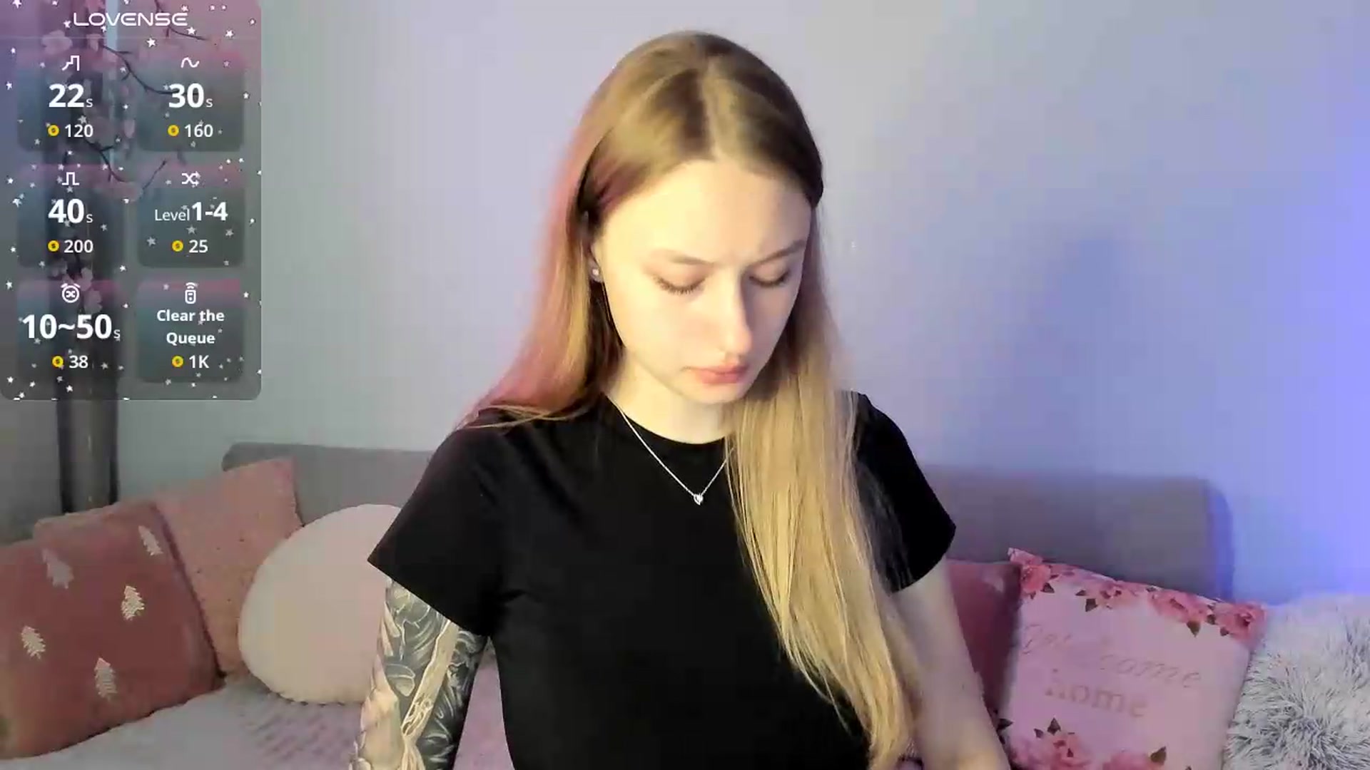Gallery image thumbnail from NicolePax's myfreecams stream on, 06/01/2026, 08:31 image 11 of 20