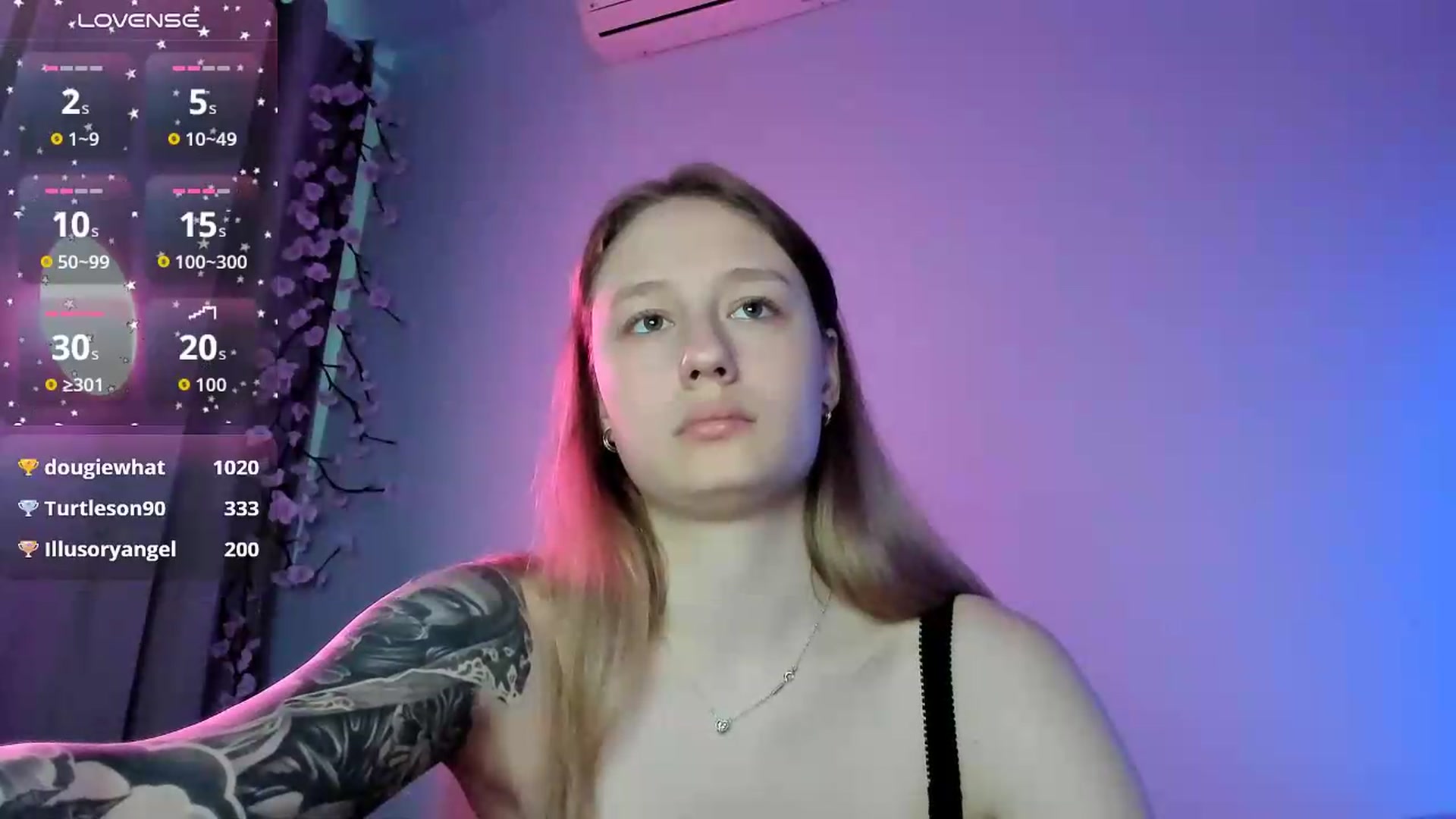 Gallery image thumbnail from NicolePax's myfreecams stream on, 06/03/2026, 14:00 image 15 of 20