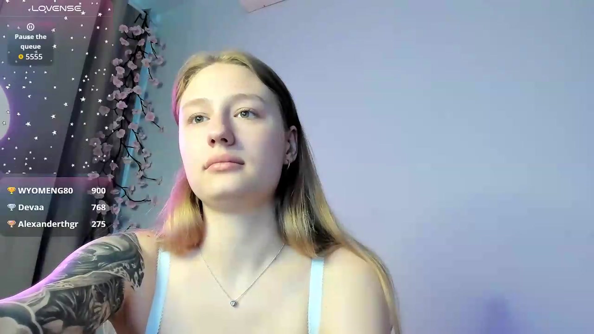 Gallery image thumbnail from NicolePax's myfreecams stream on, 06/07/2026, 14:00 image 17 of 20