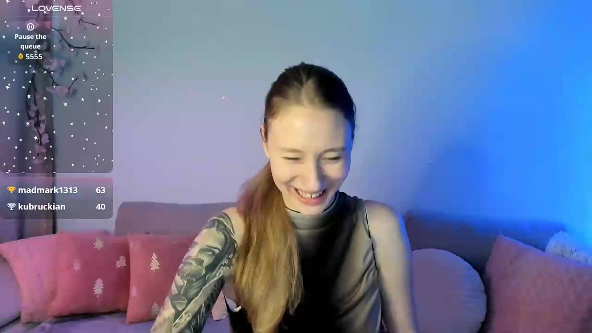 Gallery image thumbnail from NicolePax's myfreecams stream on, 07/01/2026, 08:59 image 11 of 20