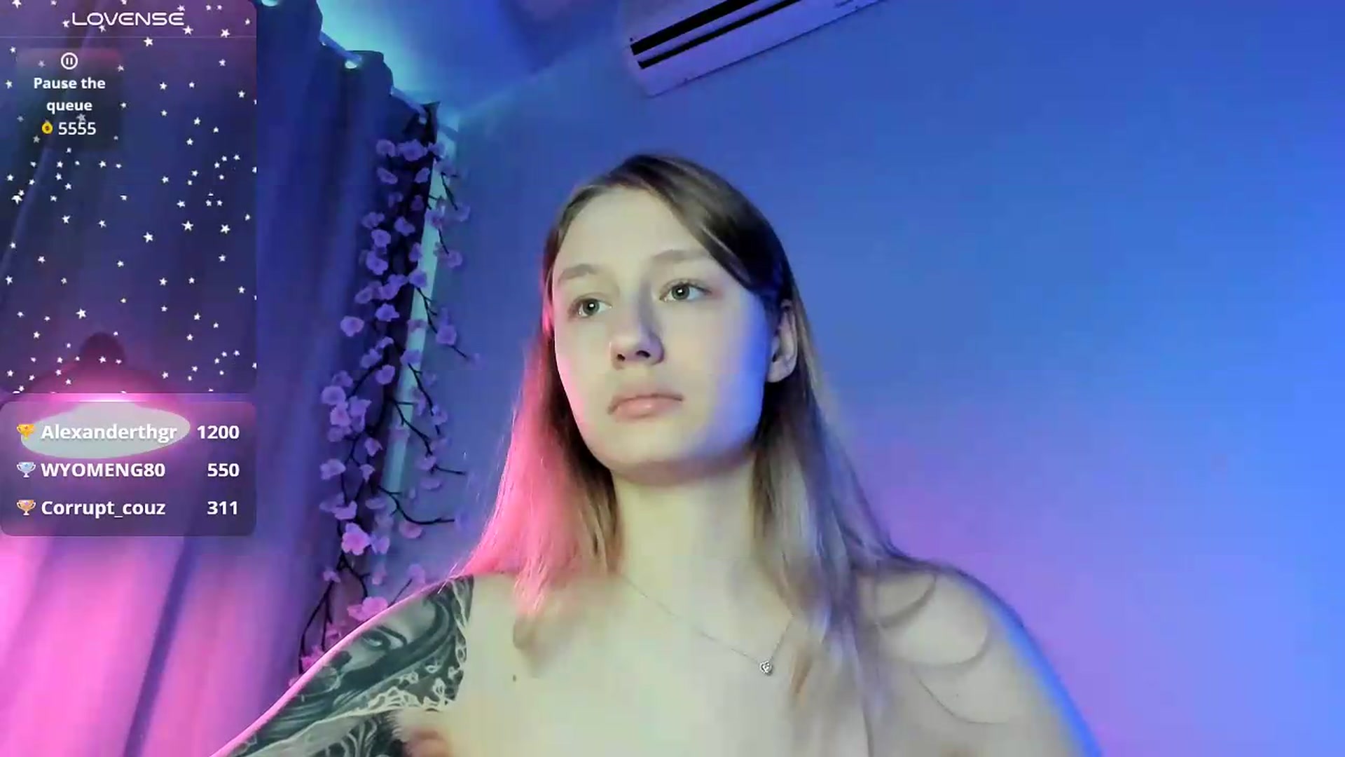 Gallery image thumbnail from NicolePax's myfreecams stream on, 07/01/2026, 14:00 image 5 of 20