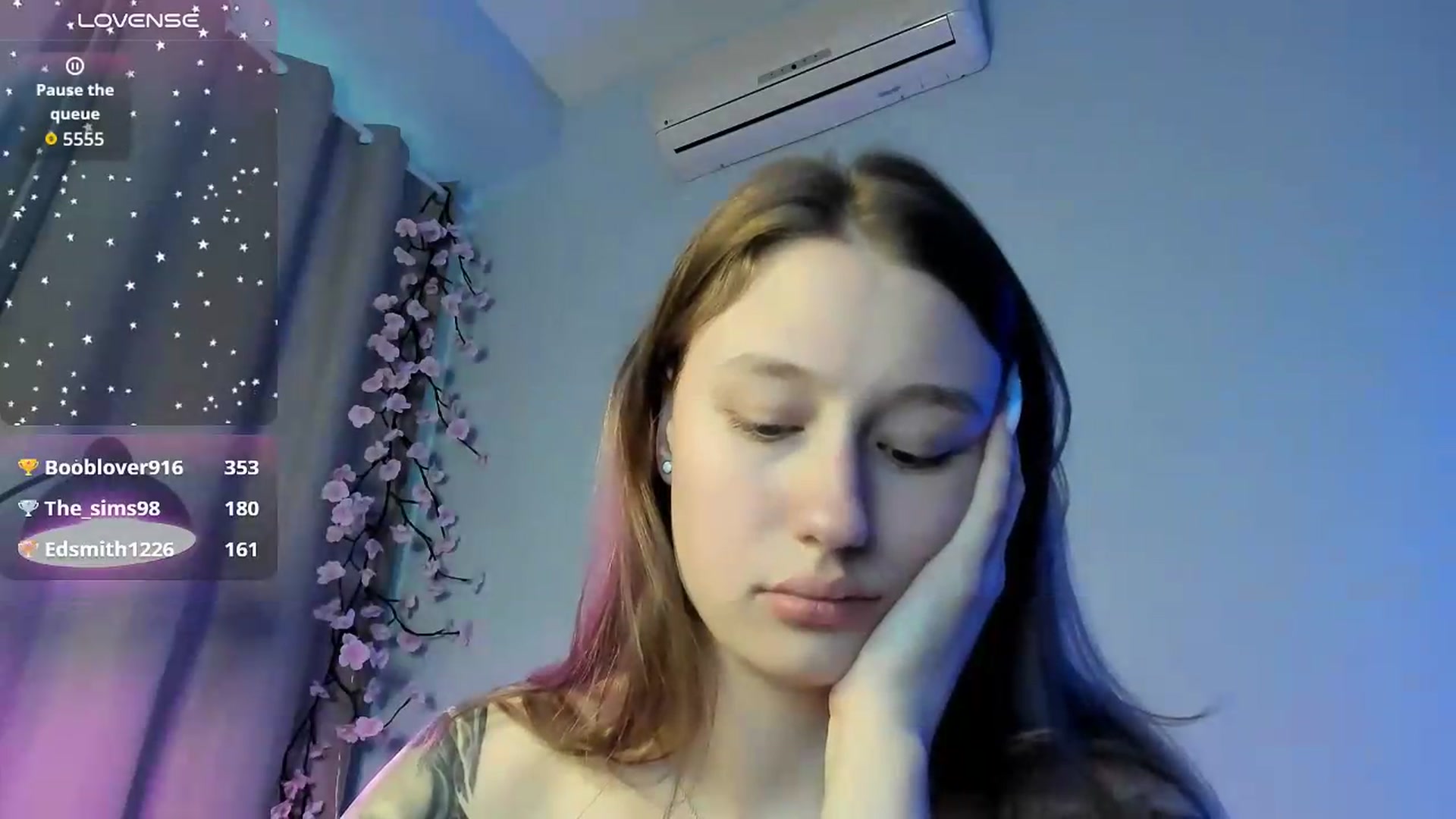 Gallery image thumbnail from NicolePax's myfreecams stream on, 07/04/2026, 14:00 image 9 of 20