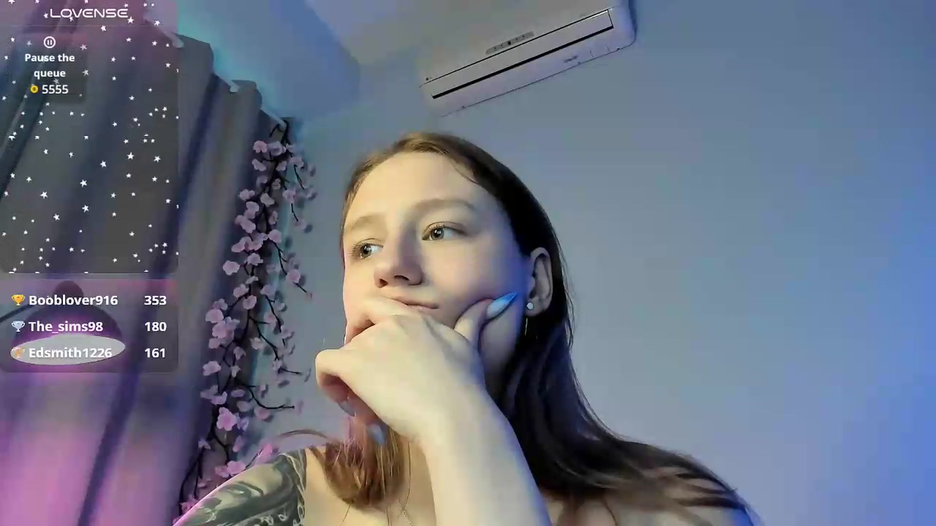 Gallery image thumbnail from NicolePax's myfreecams stream on, 07/04/2026, 14:00 image 5 of 20