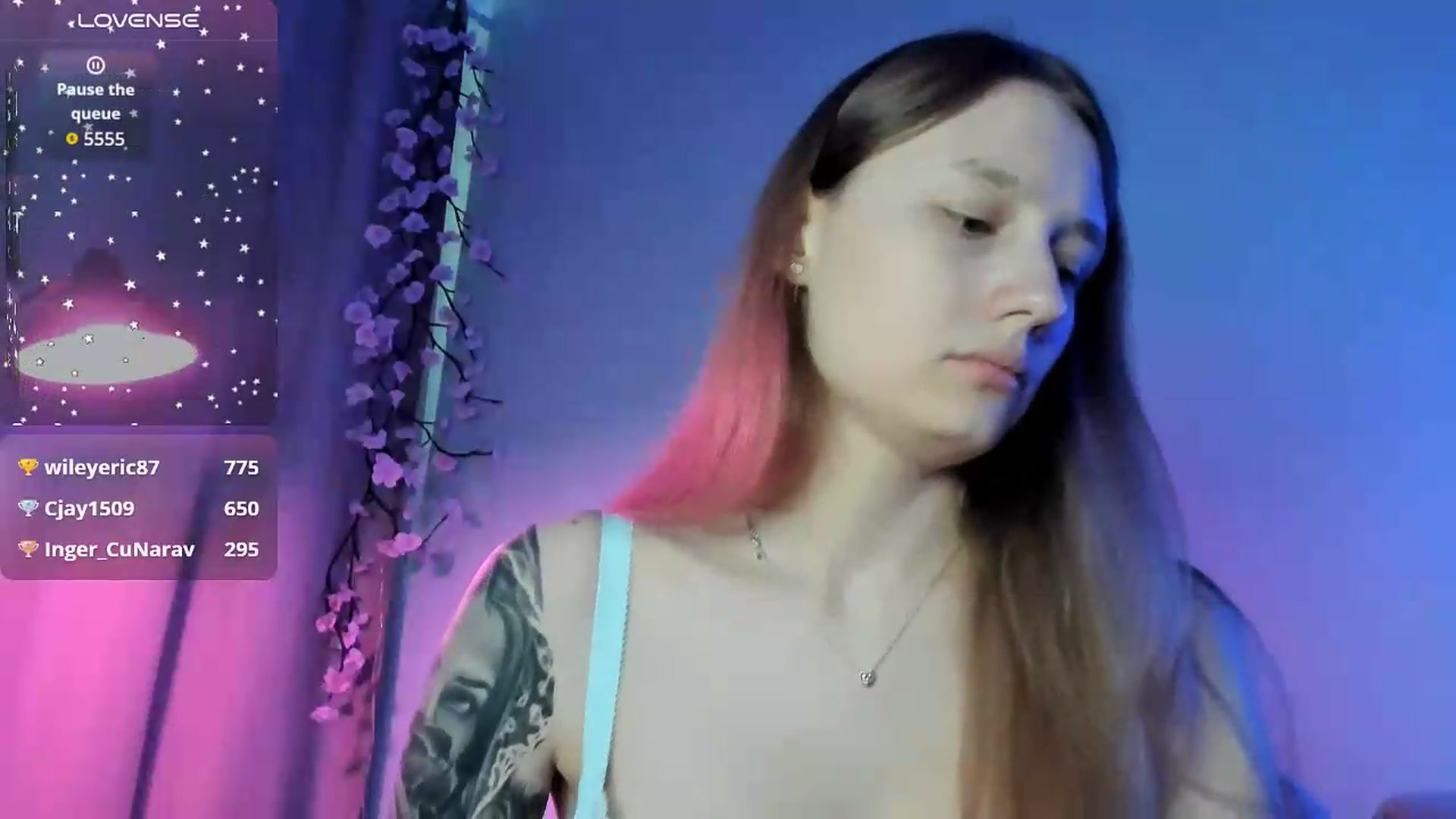Gallery image thumbnail from NicolePax's myfreecams stream on, 07/05/2026, 13:54 image 12 of 20