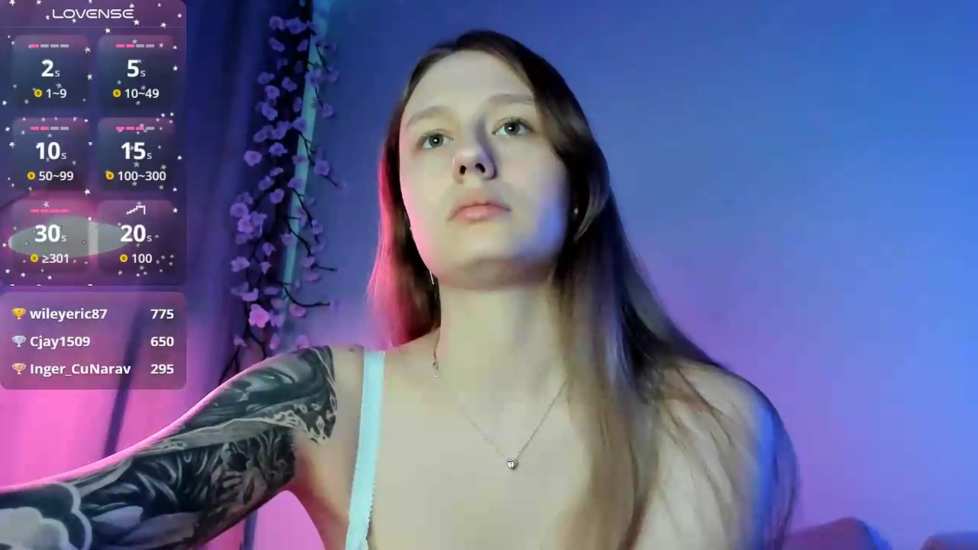 Gallery image thumbnail from NicolePax's myfreecams stream on, 07/05/2026, 13:54 image 10 of 20