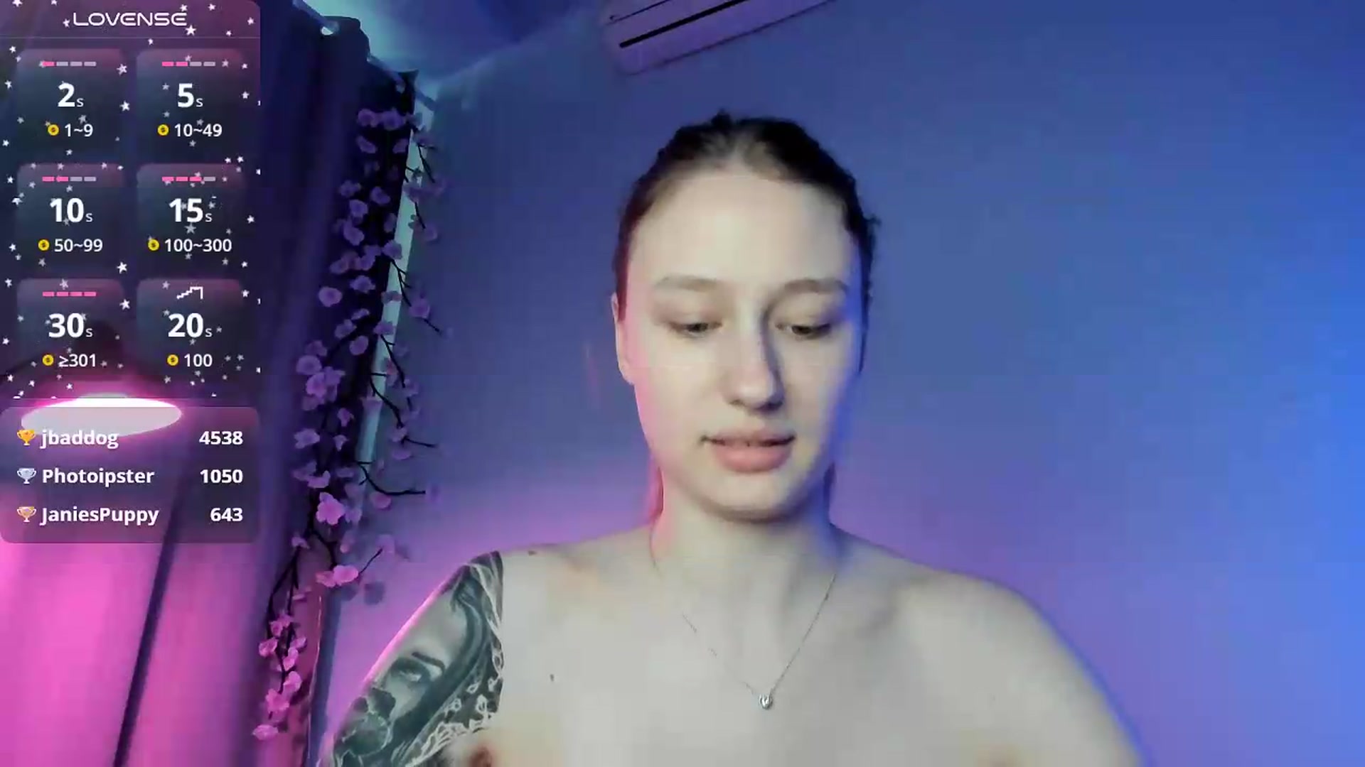 Gallery image thumbnail from NicolePax's myfreecams stream on, 07/10/2026, 11:51 image 8 of 20