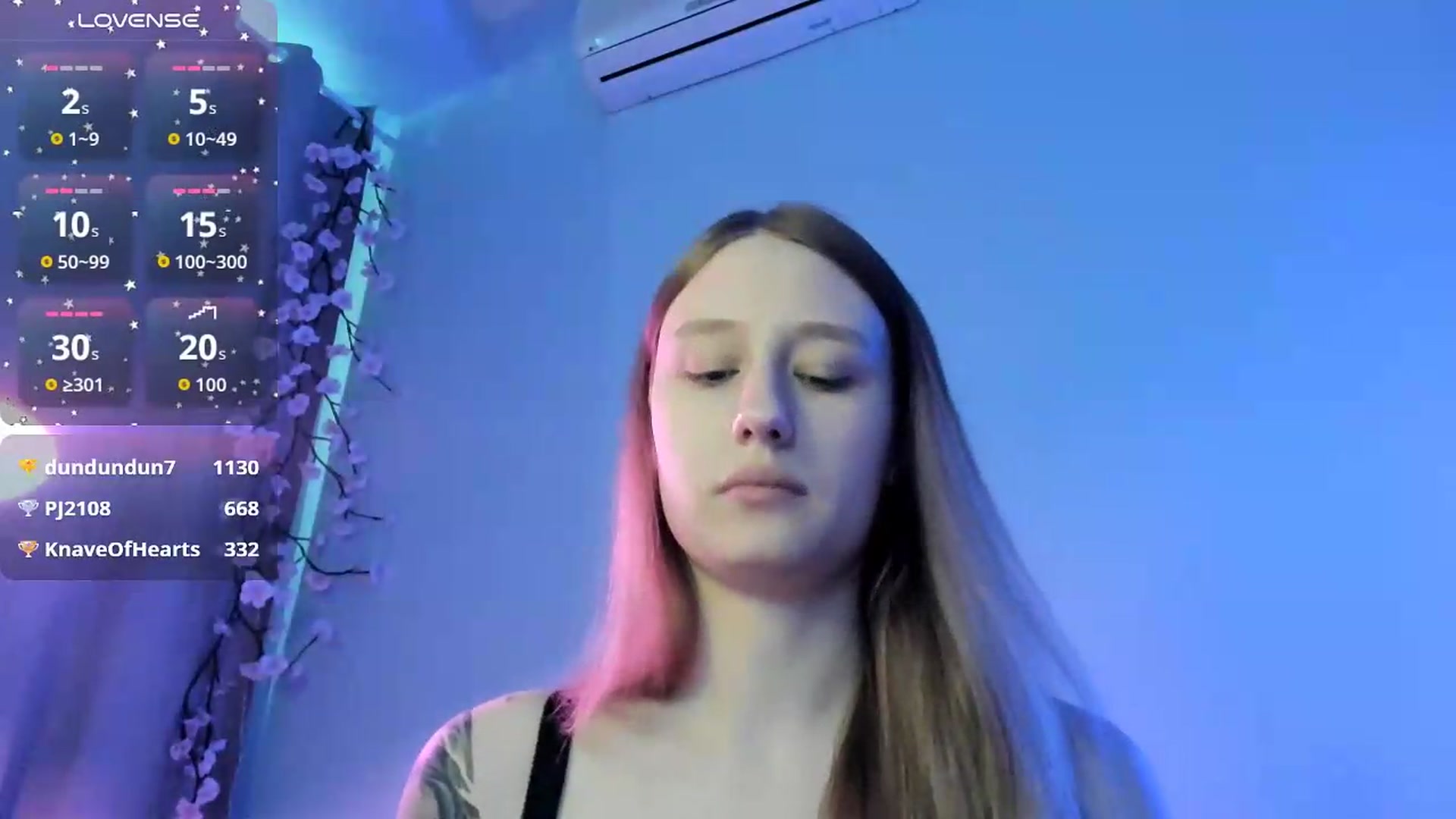 Gallery image thumbnail from NicolePax's myfreecams stream on, 07/17/2026, 14:03 image 17 of 20