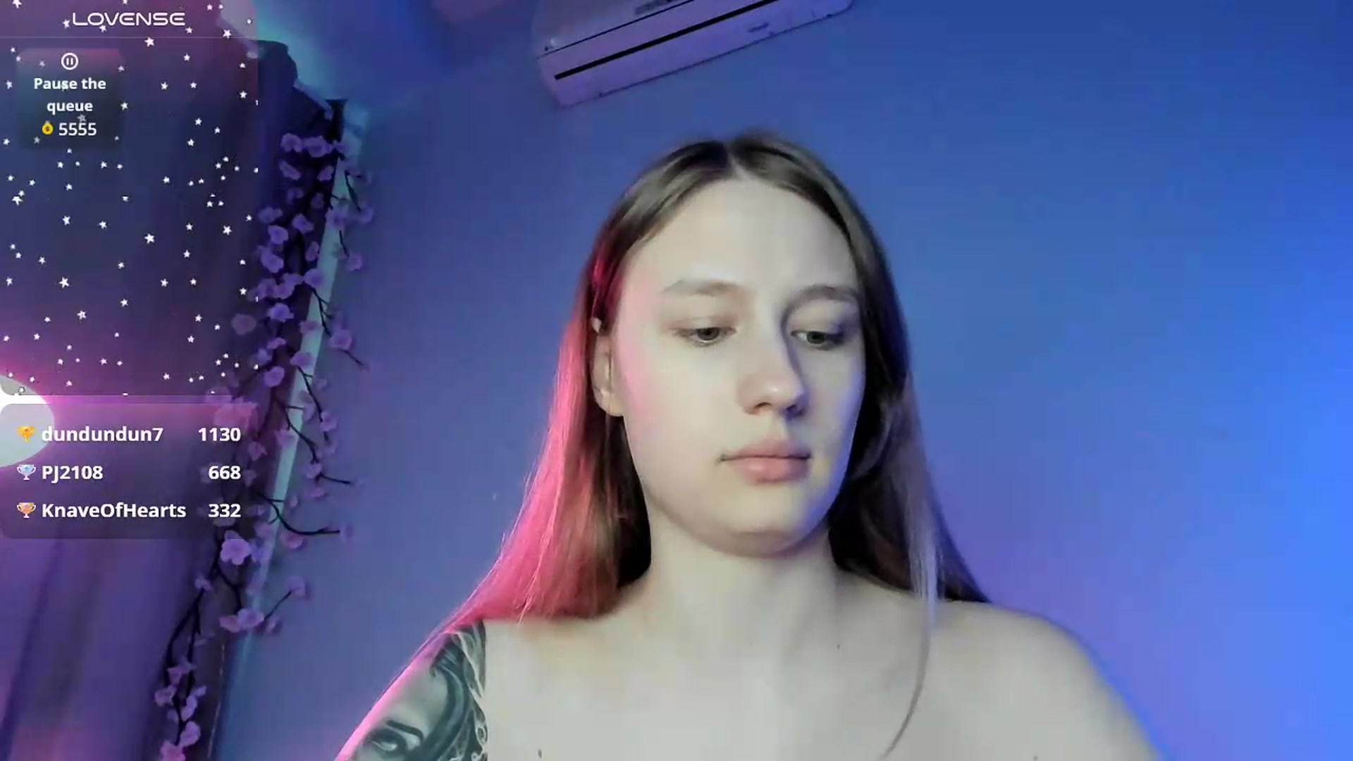 Gallery image thumbnail from NicolePax's myfreecams stream on, 07/17/2026, 14:03 image 2 of 20