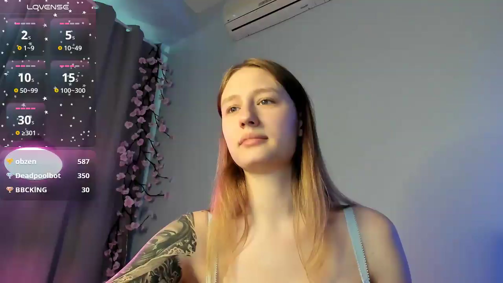 Gallery image thumbnail from NicolePax's myfreecams stream on, 07/18/2026, 10:14 image 12 of 20
