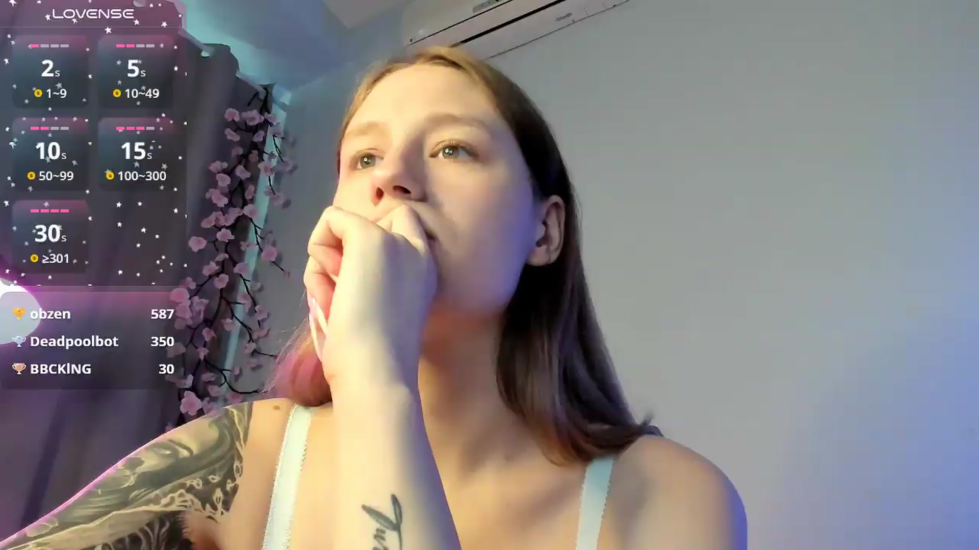 Gallery image thumbnail from NicolePax's myfreecams stream on, 07/18/2026, 10:14 image 1 of 20
