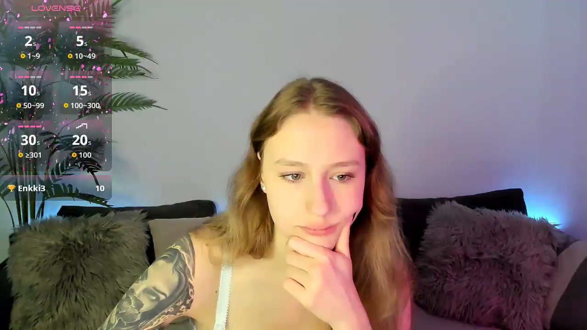 Gallery image thumbnail from NicolePax's myfreecams stream on, 08/04/2026, 08:19 image 11 of 20