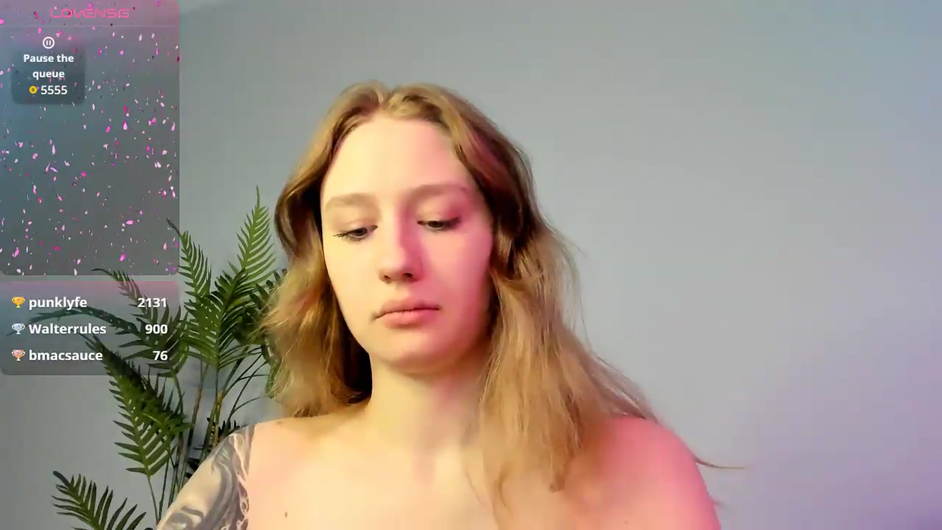 Gallery image thumbnail from NicolePax's myfreecams stream on, 08/04/2026, 09:40 image 8 of 20