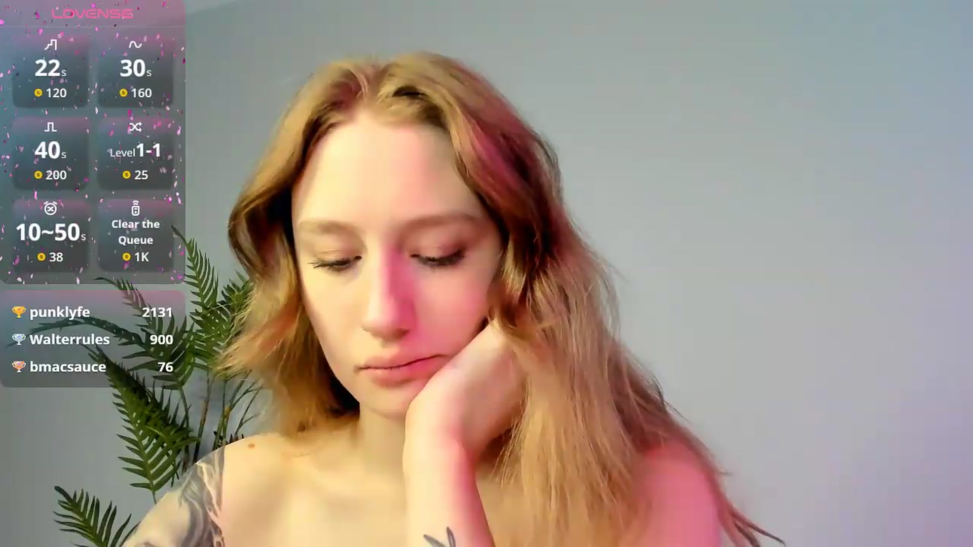 Gallery image thumbnail from NicolePax's myfreecams stream on, 08/04/2026, 09:40 image 9 of 20