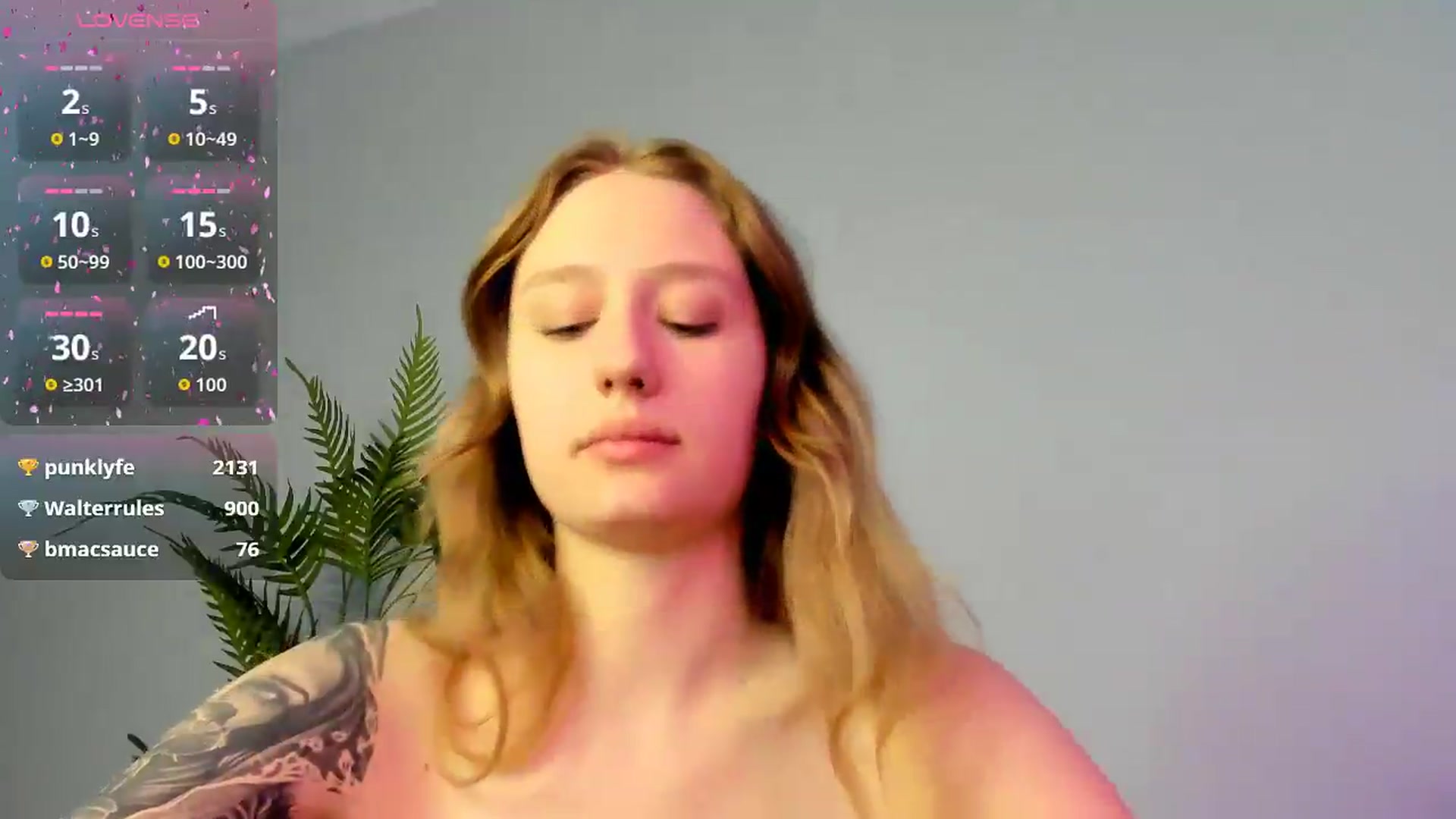 Gallery image thumbnail from NicolePax's myfreecams stream on, 08/04/2026, 11:04 image 6 of 20